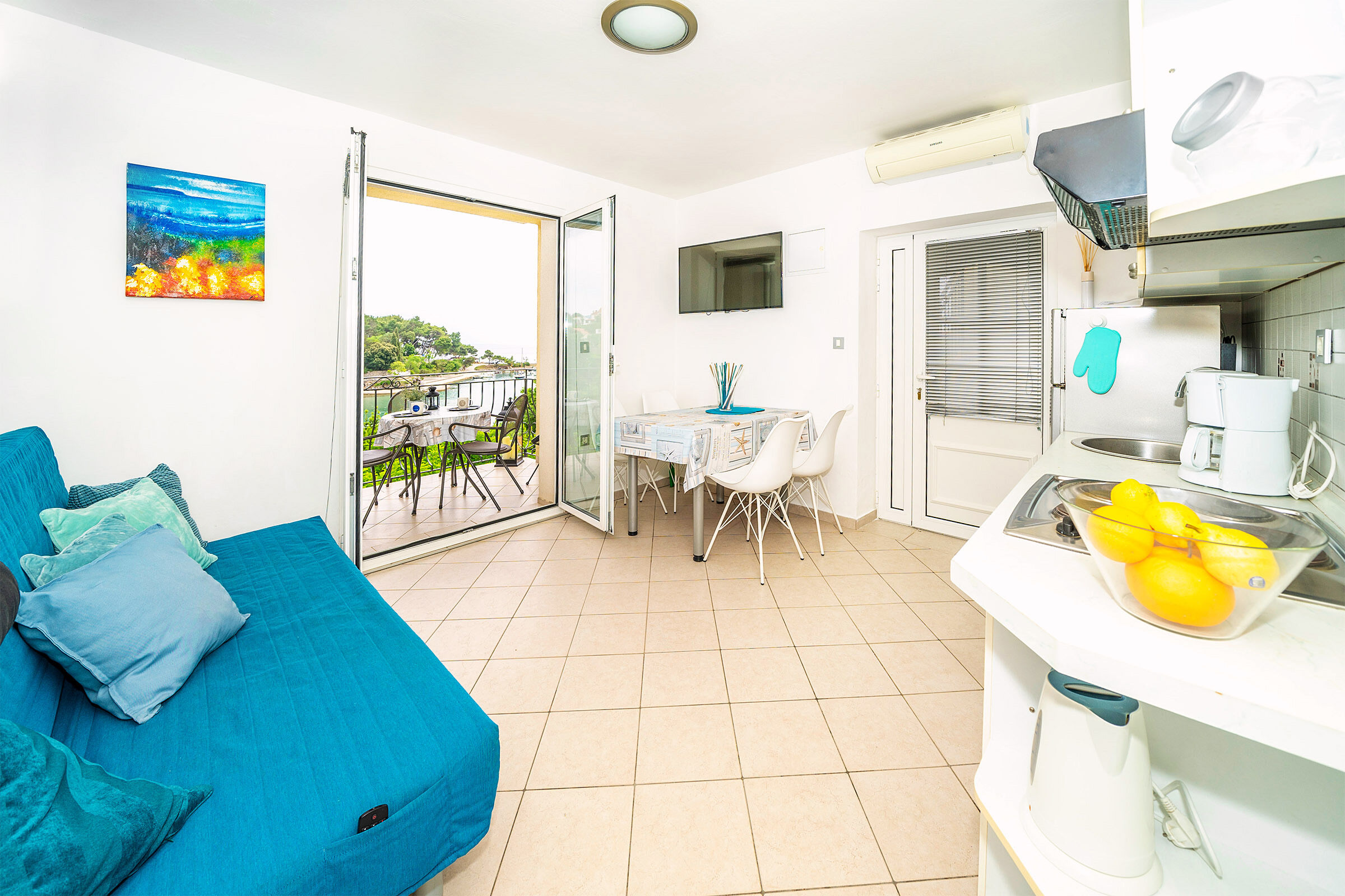 Apartments Depikolzuane 15121-A1