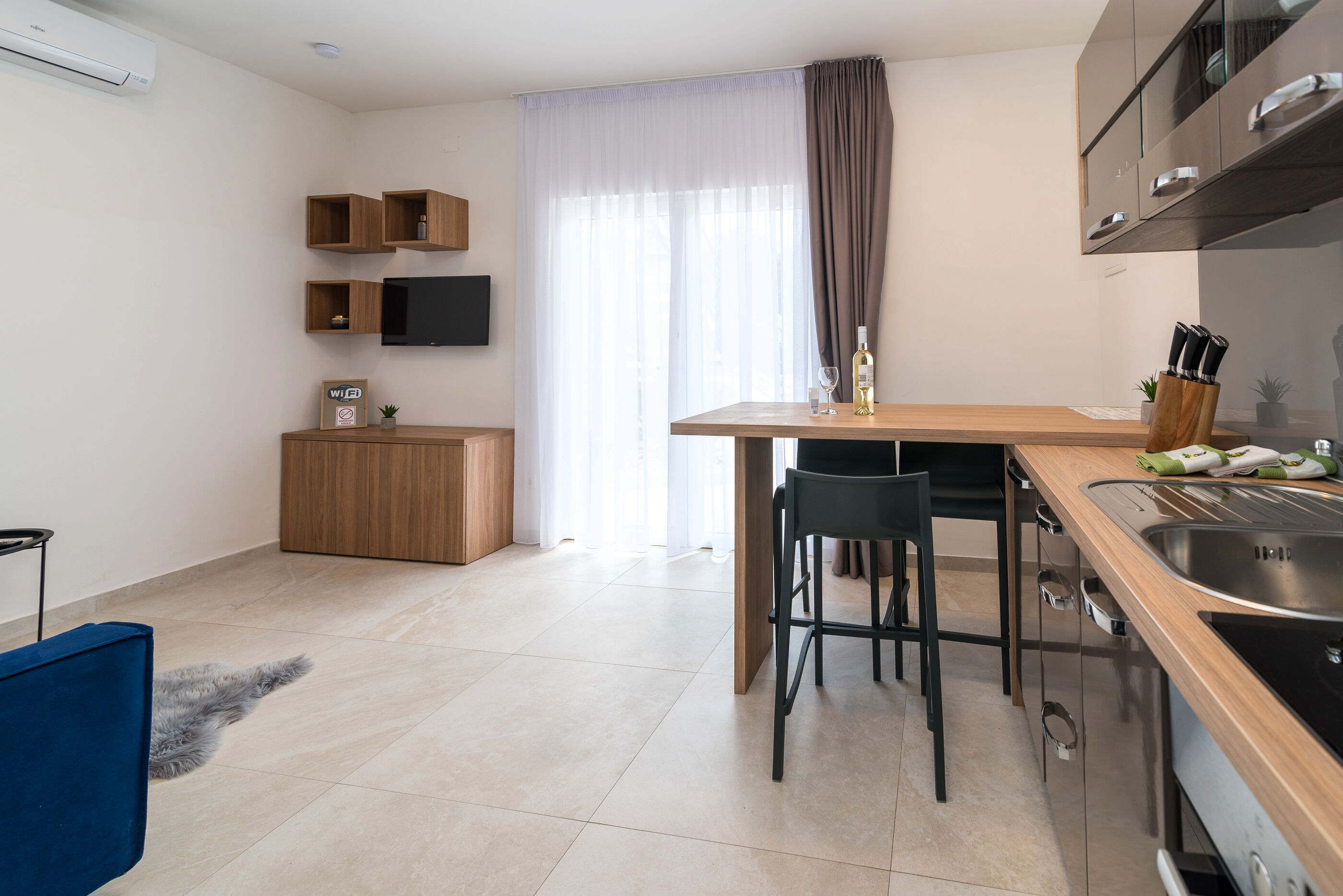 Apartments CURICTA 15111-A3