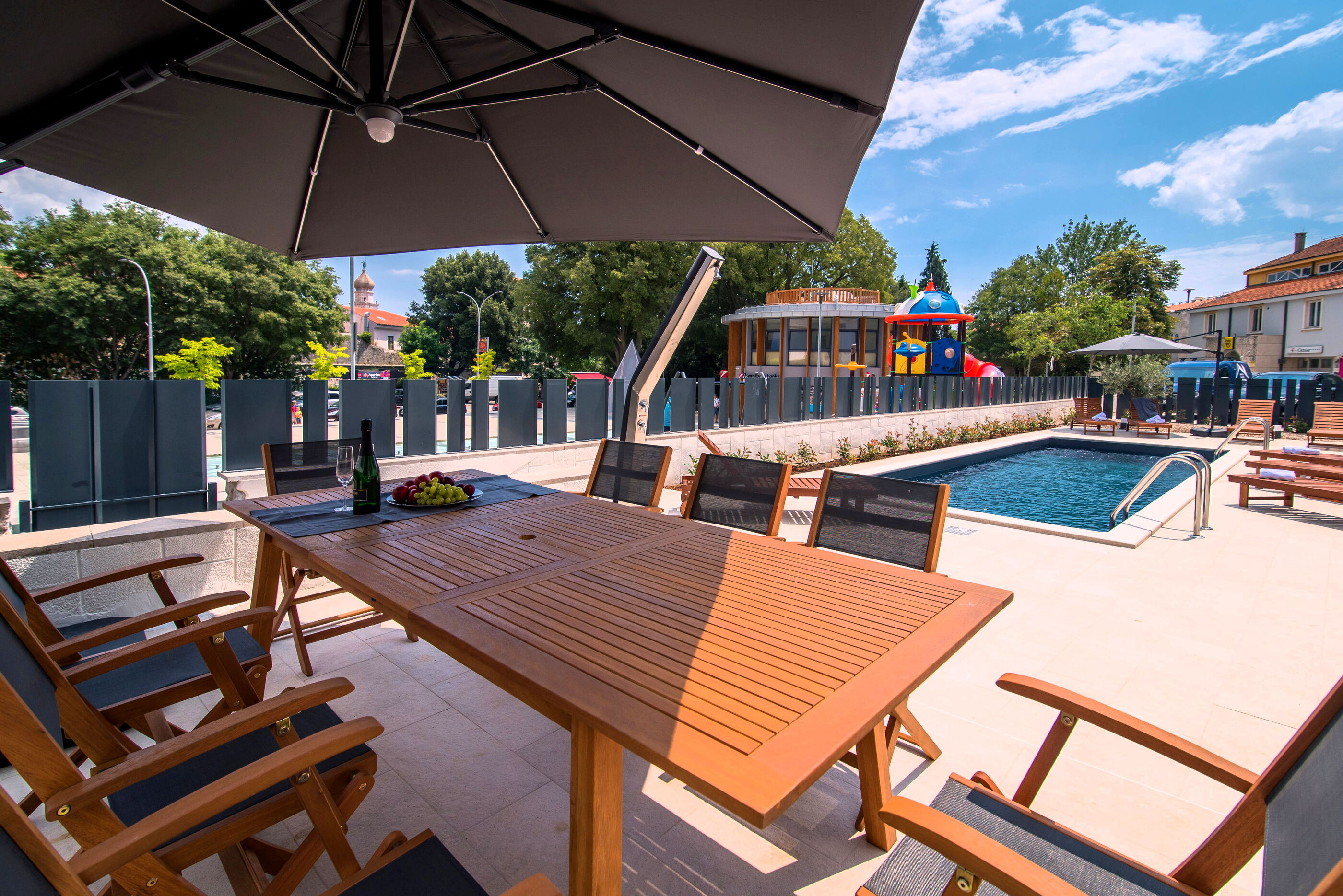 Apartments CURICTA 15111-A4