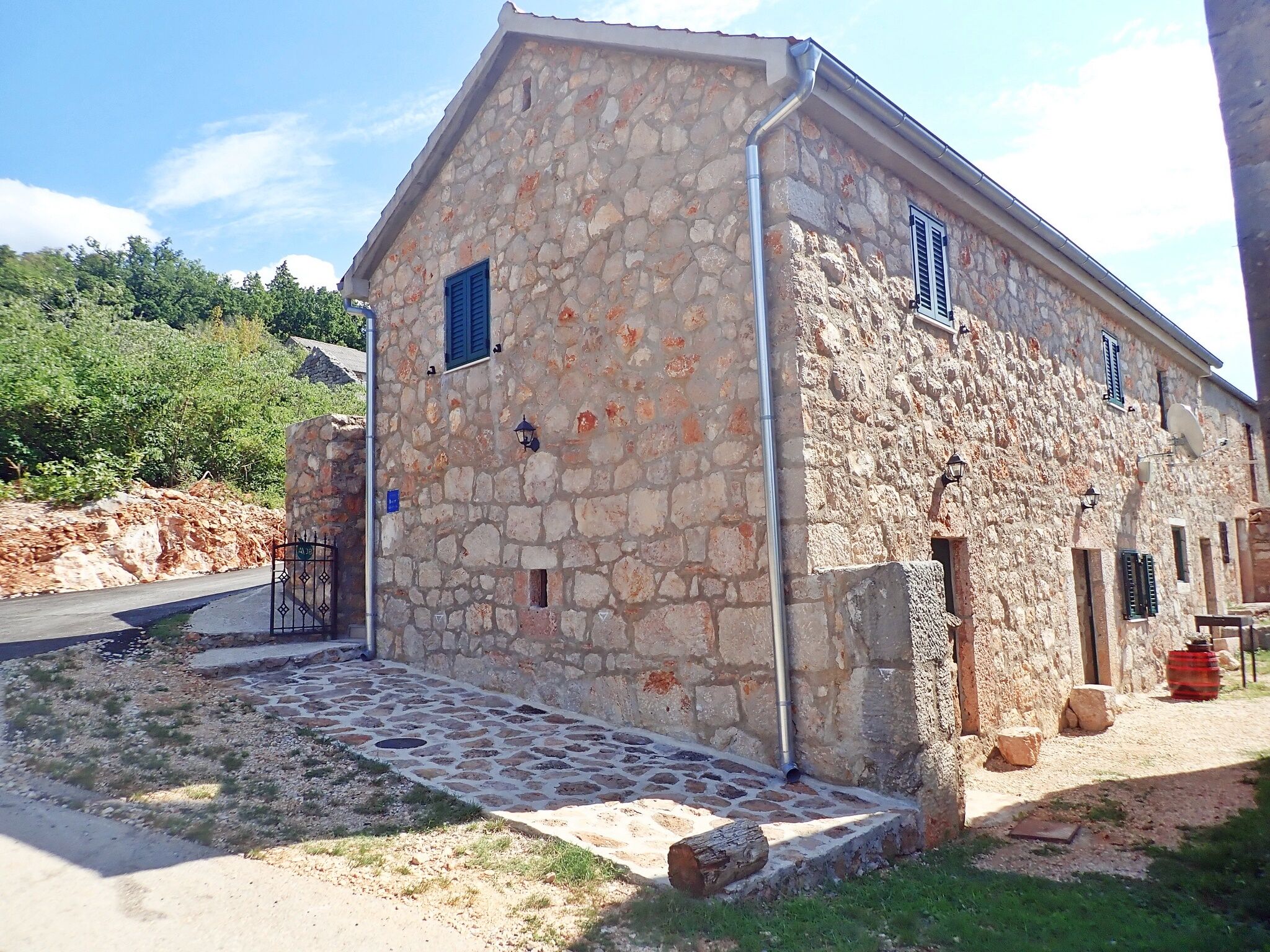 Apartment MARETA 42019-A1