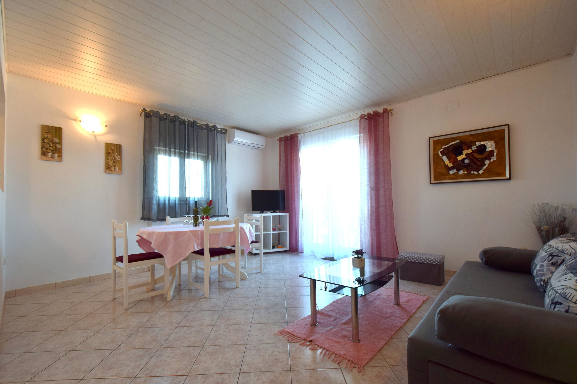 Apartments Marinela 62232-A2