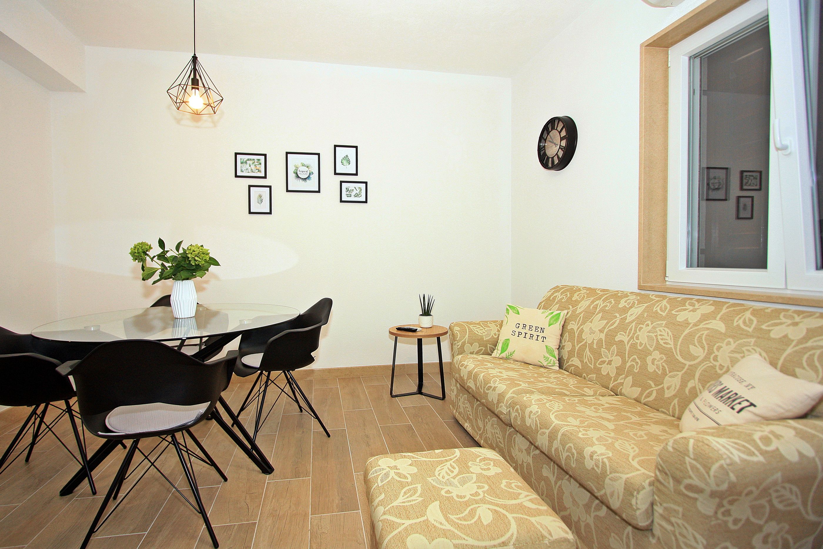 Apartments Irena 38501-A2