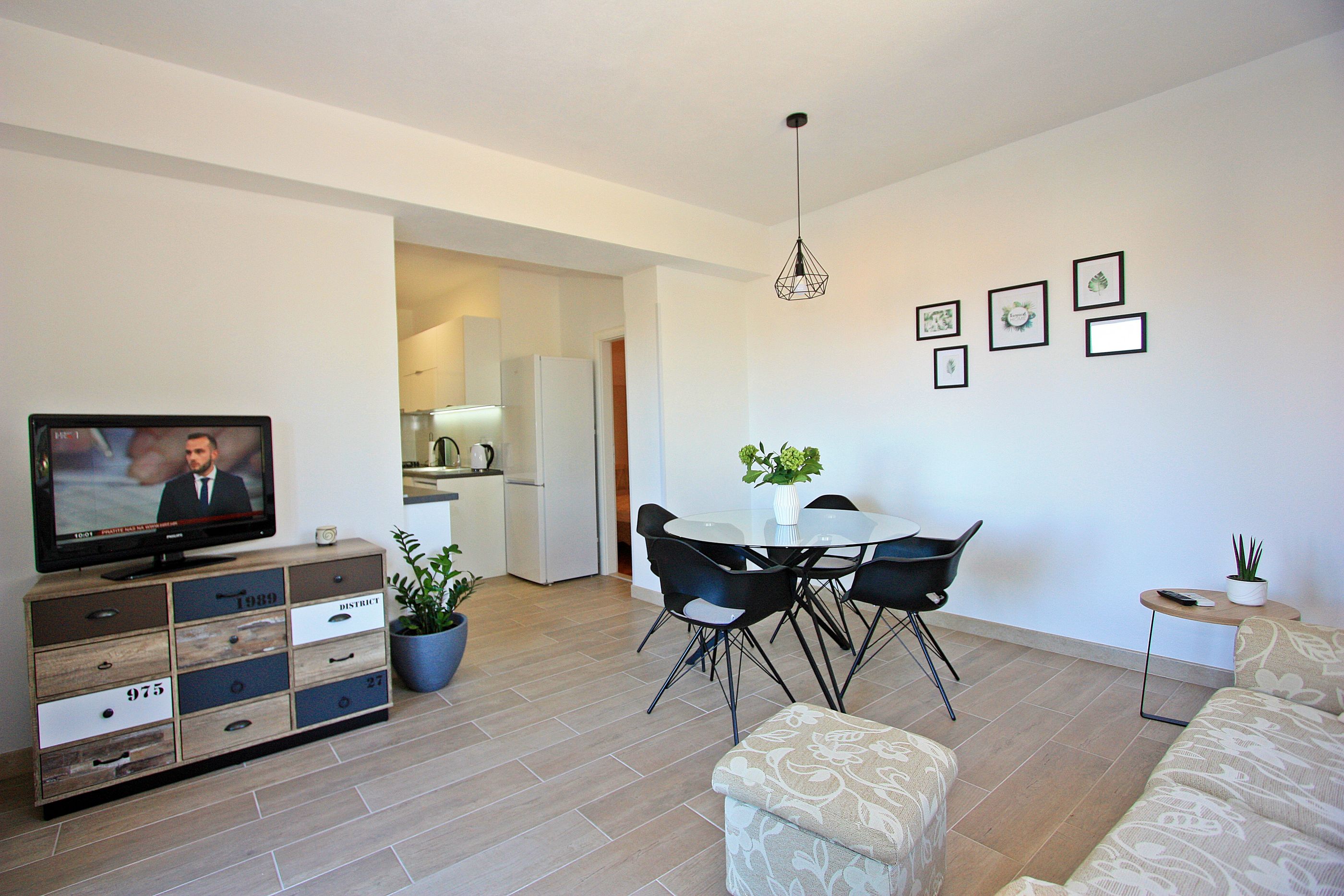 Apartments Irena 38501-A2