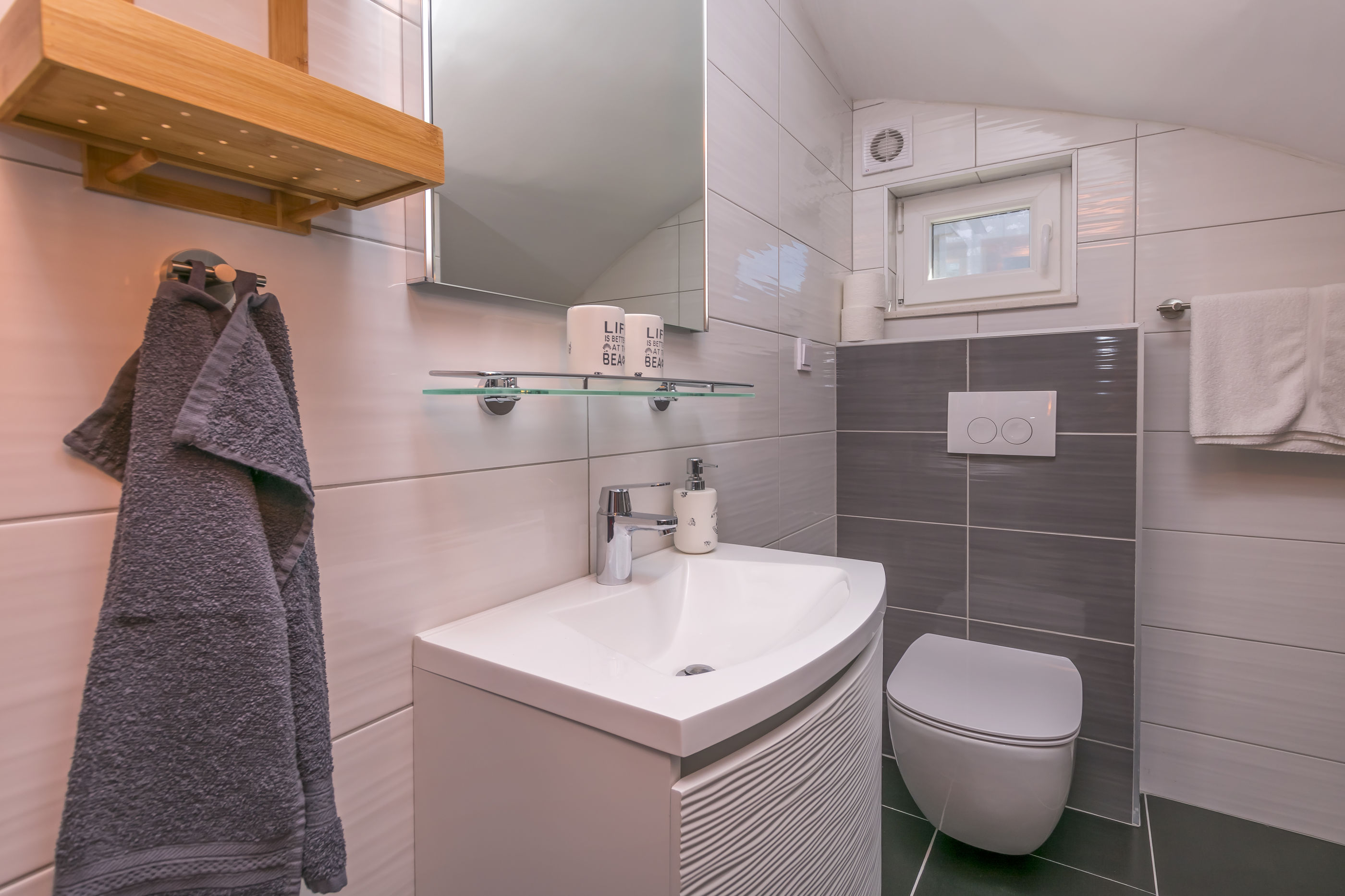 Apartments Visnja 33872-A1