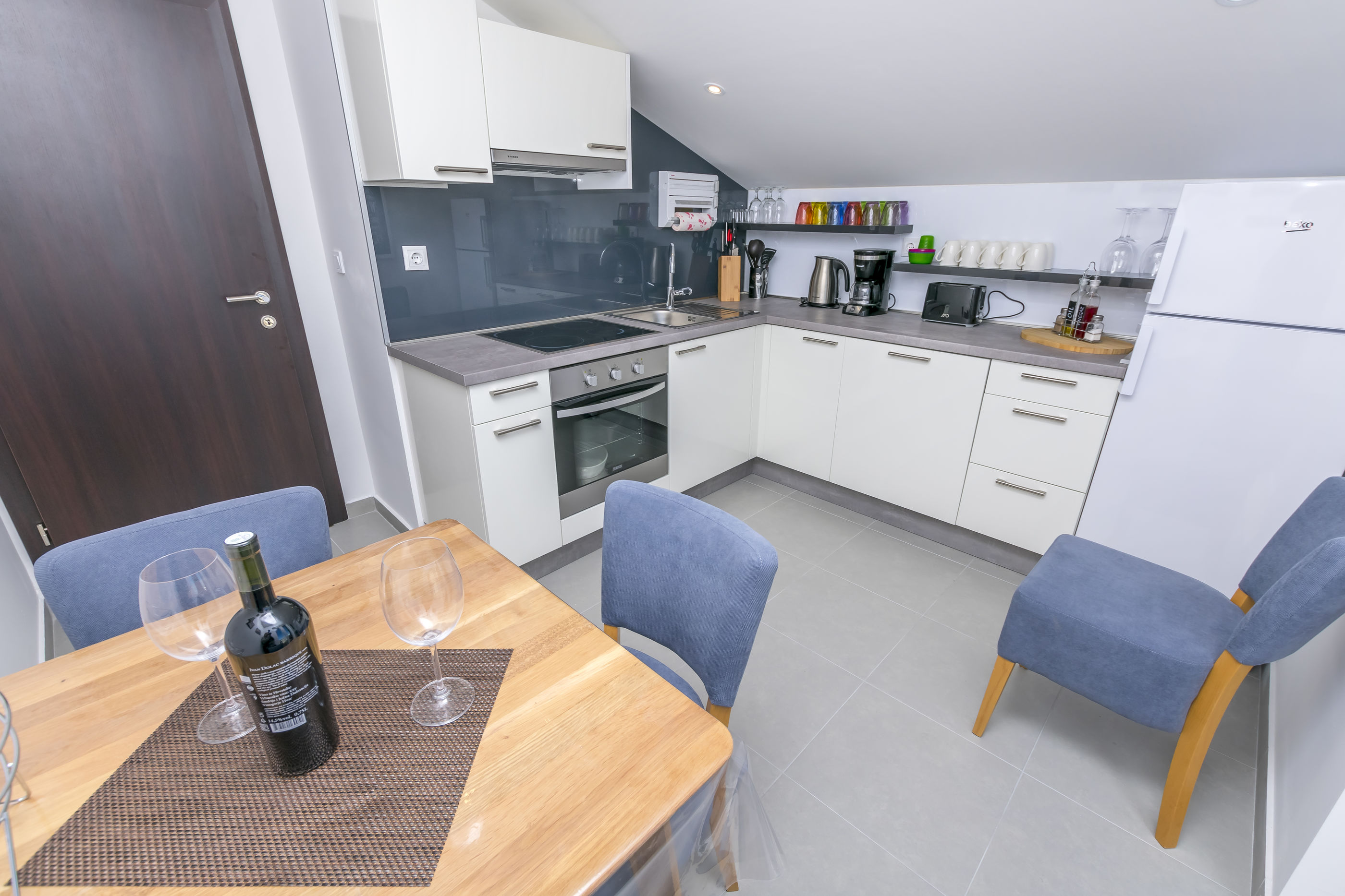 Apartments Visnja 33872-A2