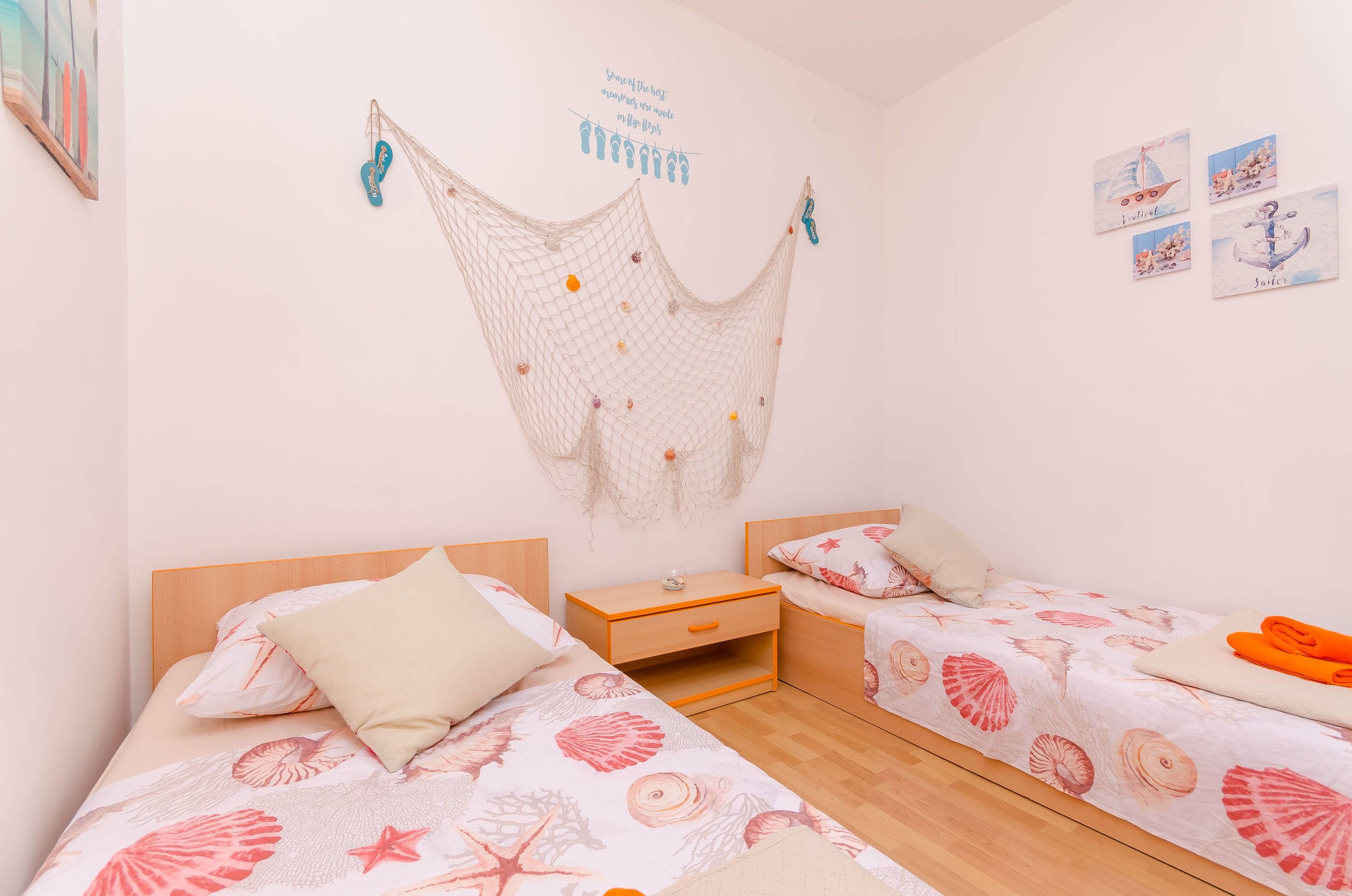 Apartment Sea shell 77241-A1
