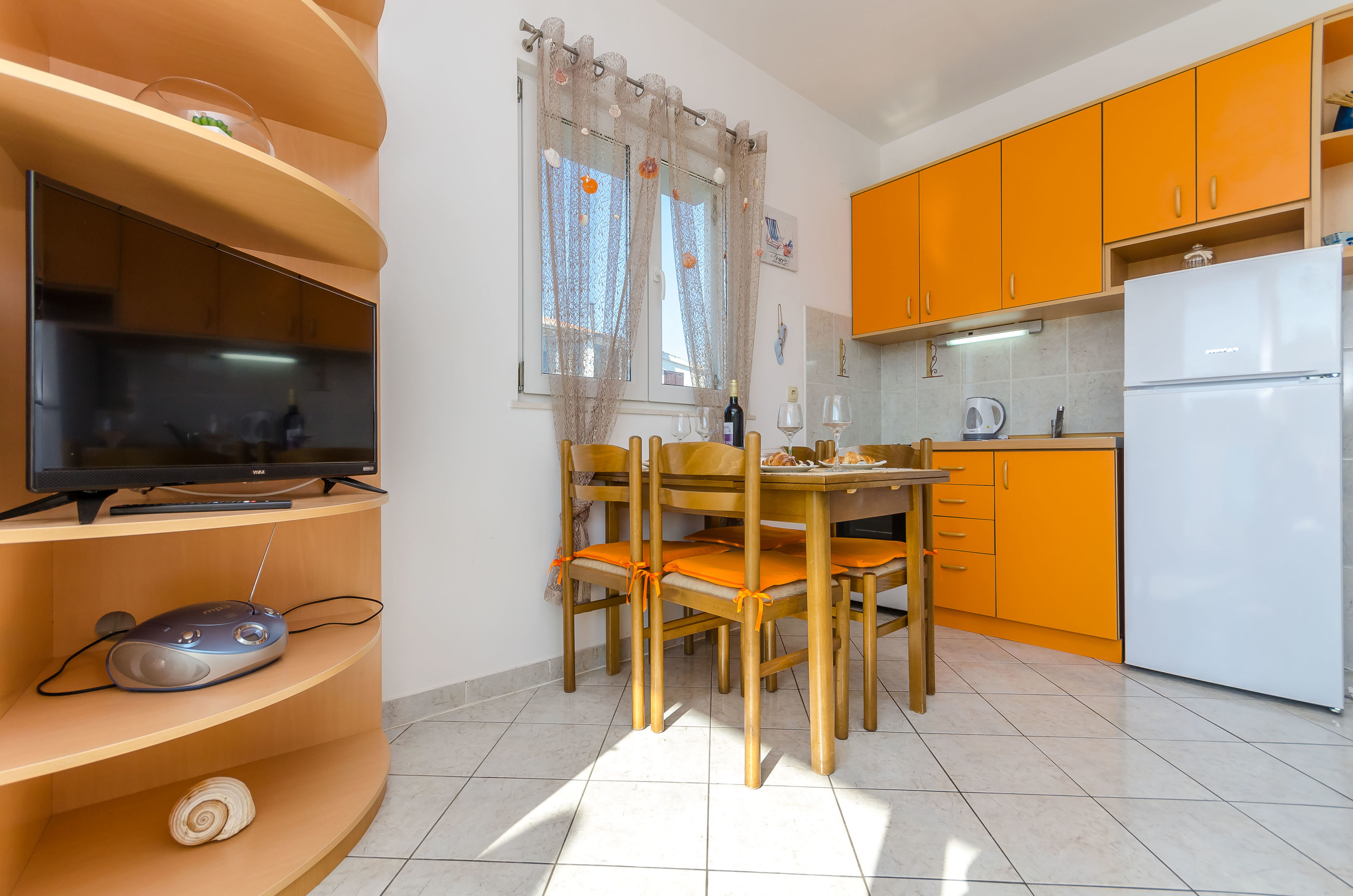 Apartment Sea shell 77241-A1