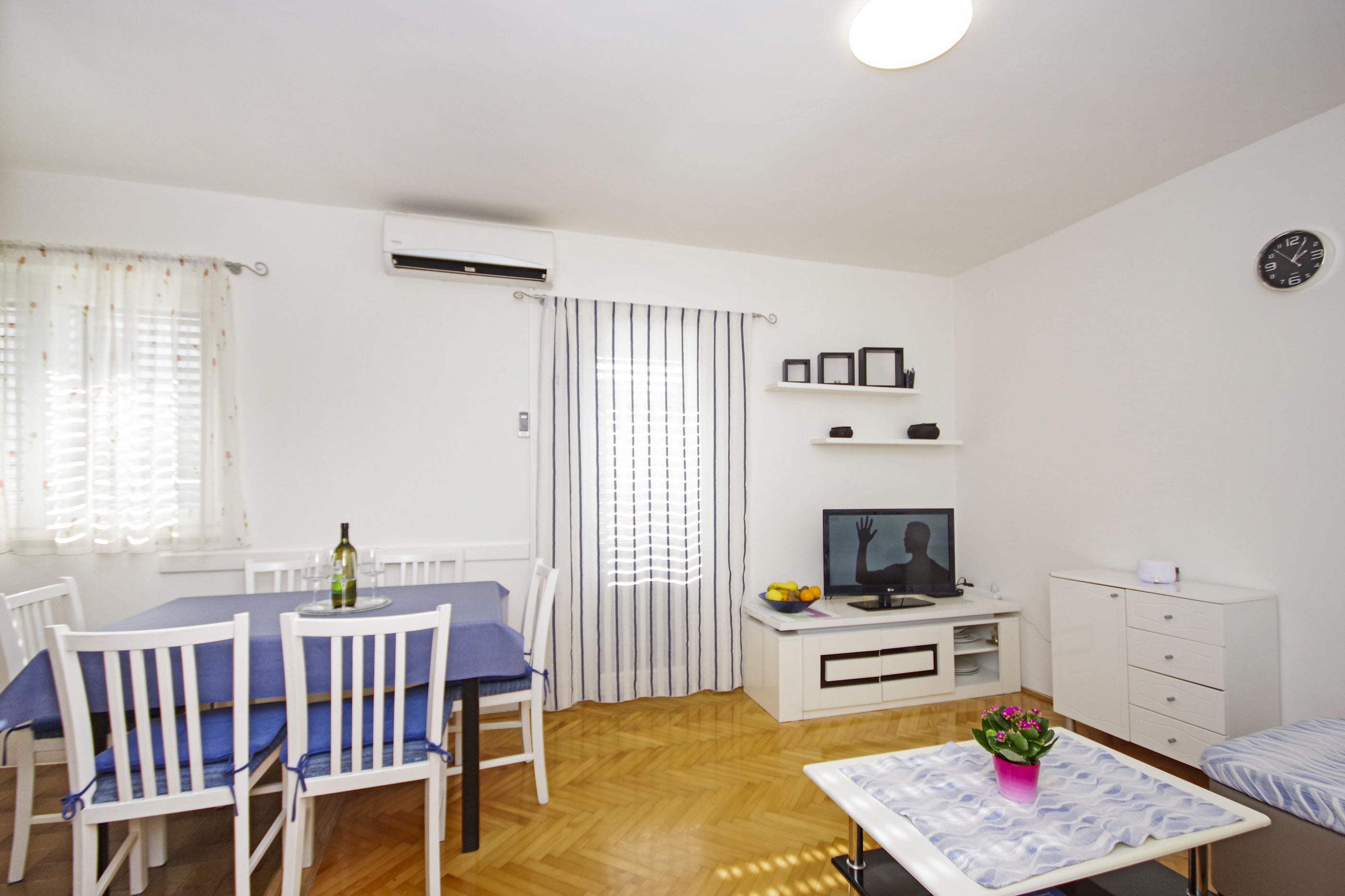Apartment Danica 38861-A1