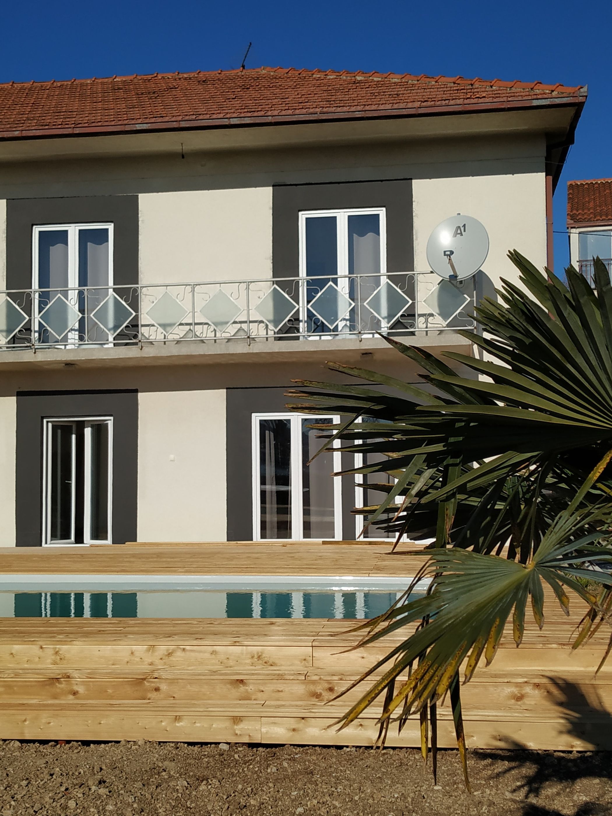 House Ivica 46101-K1