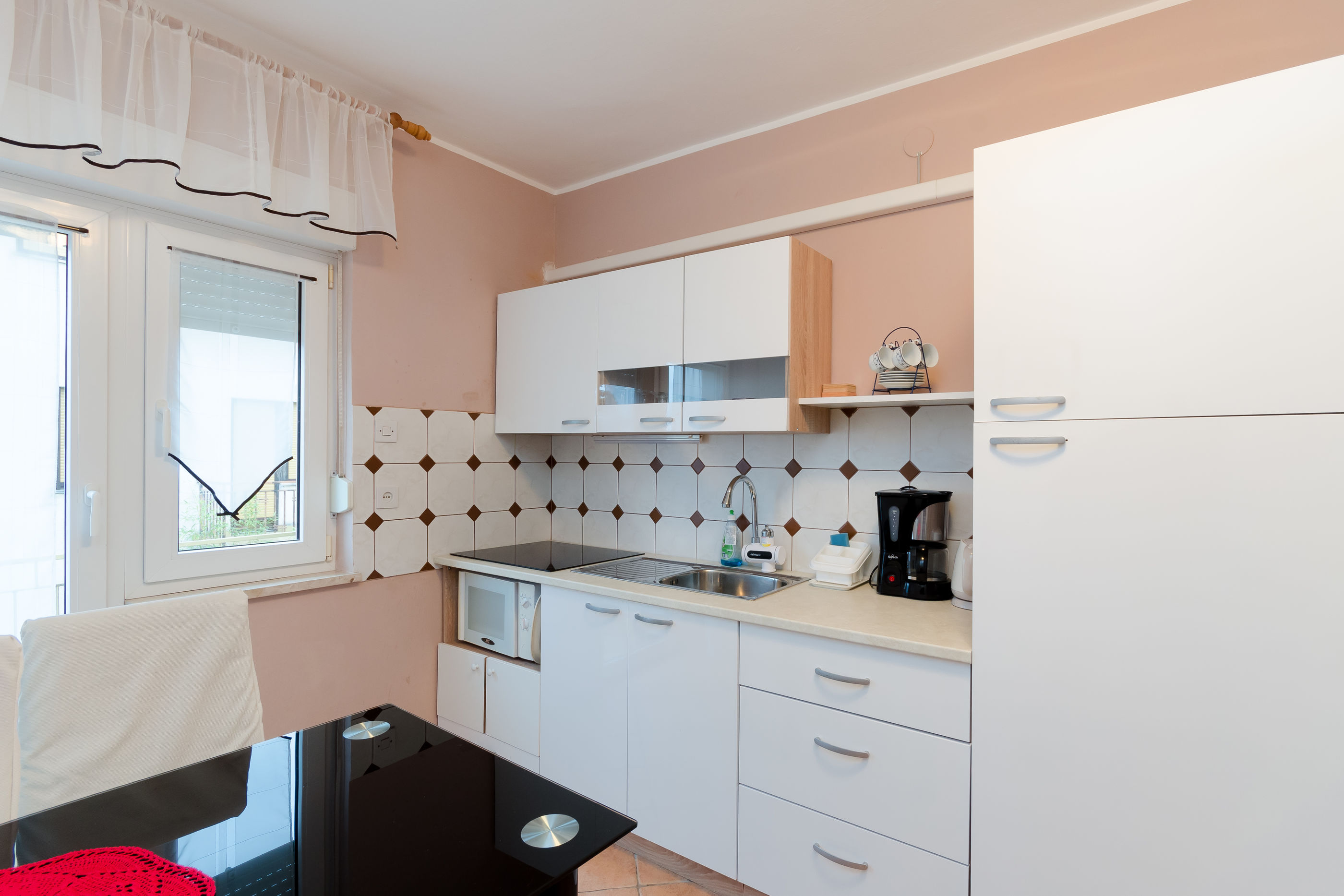 Apartments and Room Mirjana 86871-A1