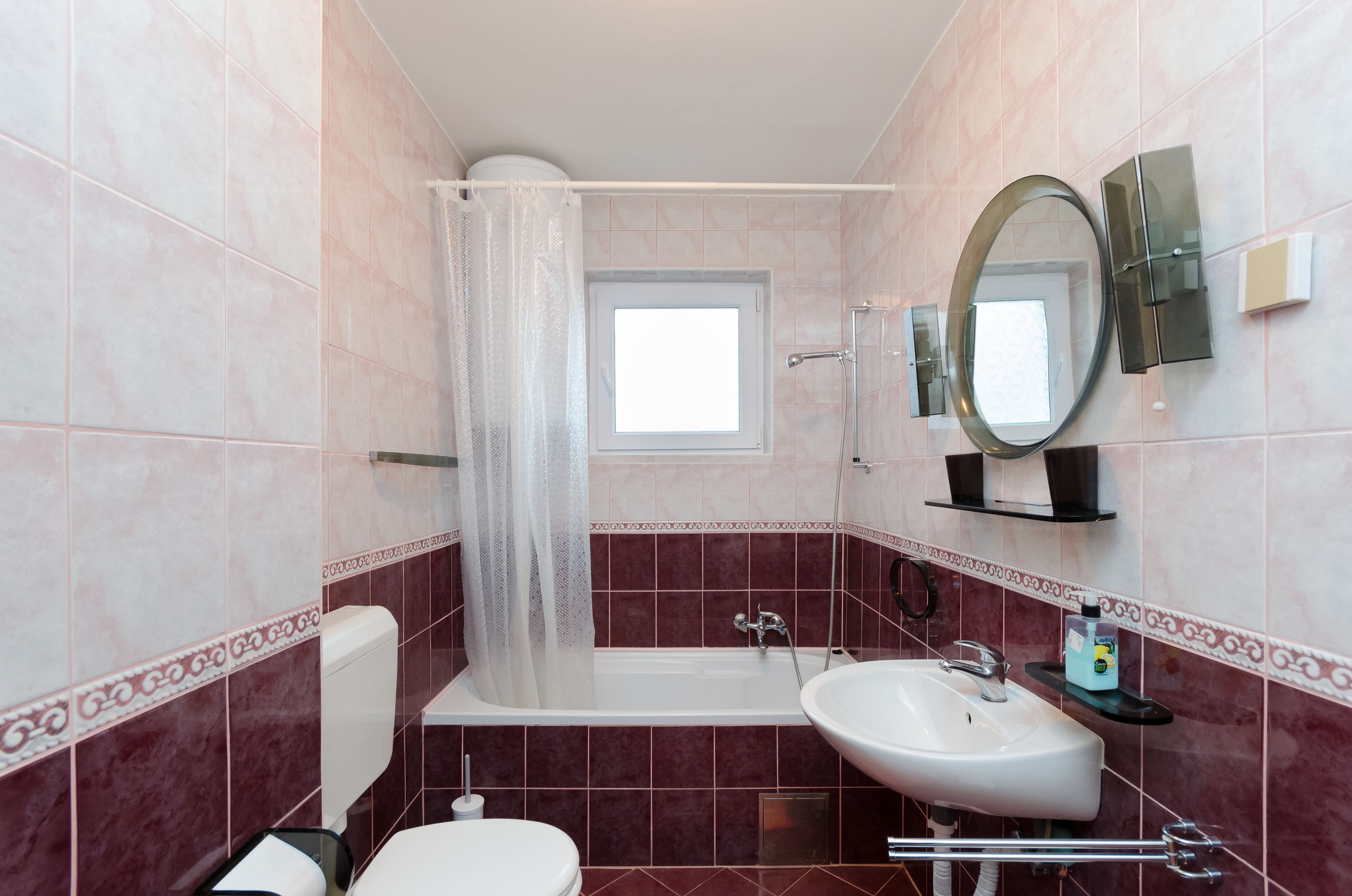 Apartments and Room Mirjana 86871-A1