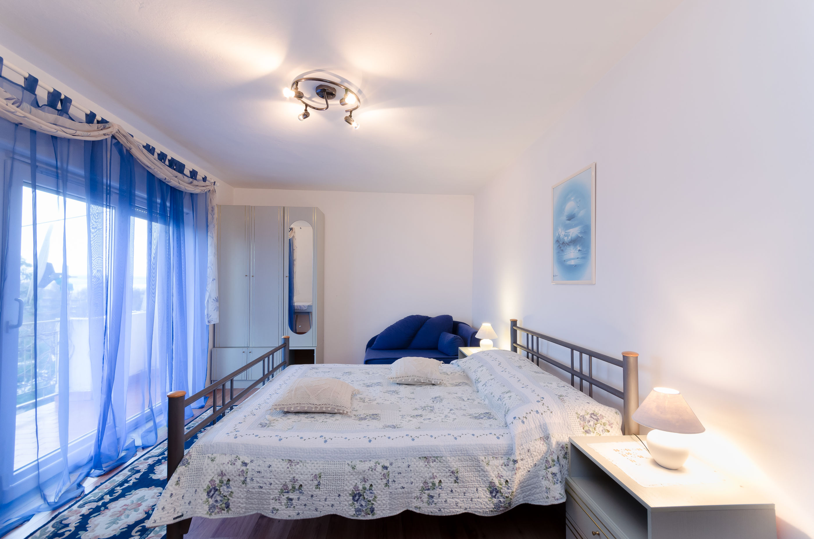 Apartments and Room Mirjana 86871-A1
