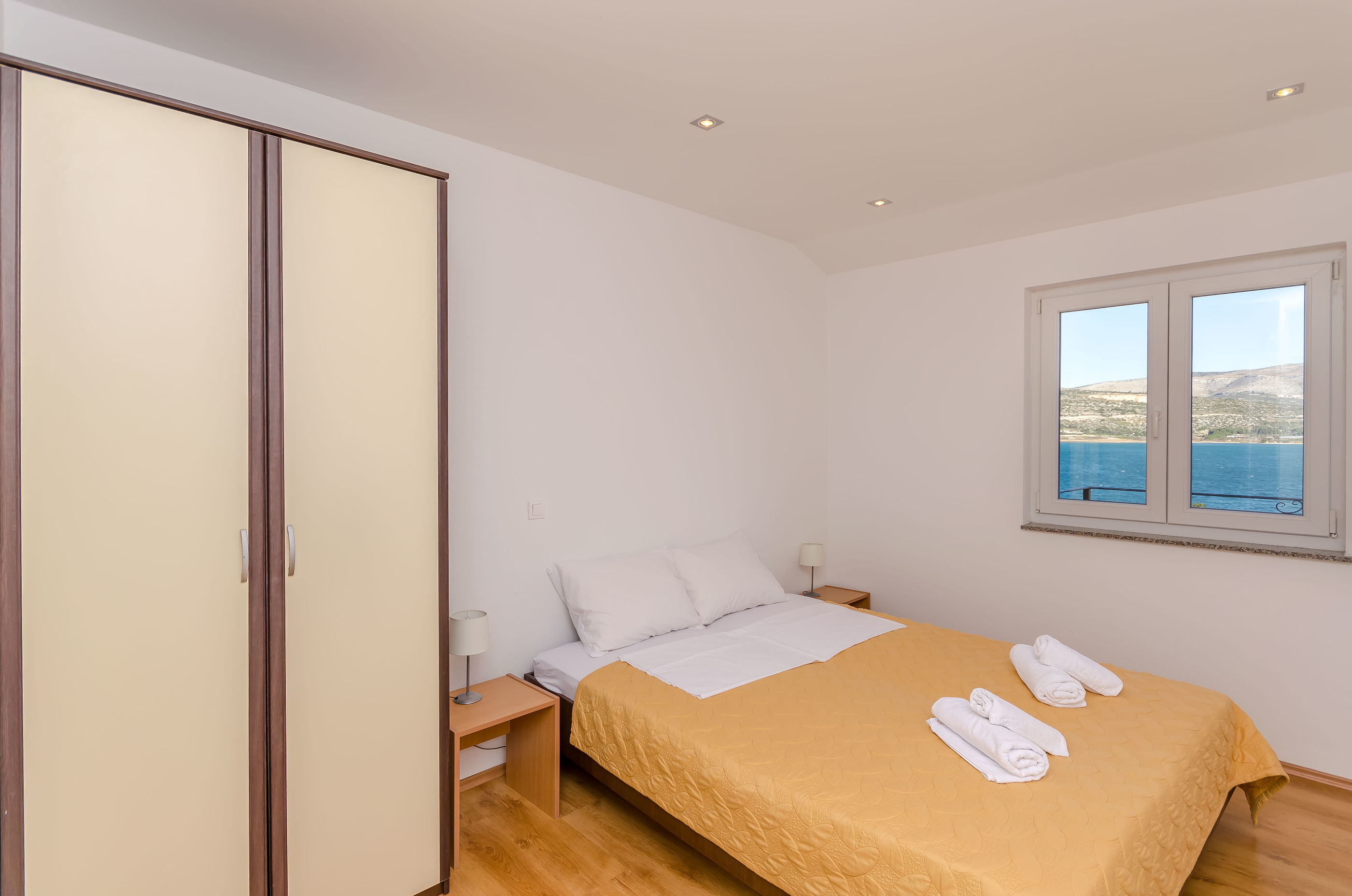Apartments Mia 77371-A3