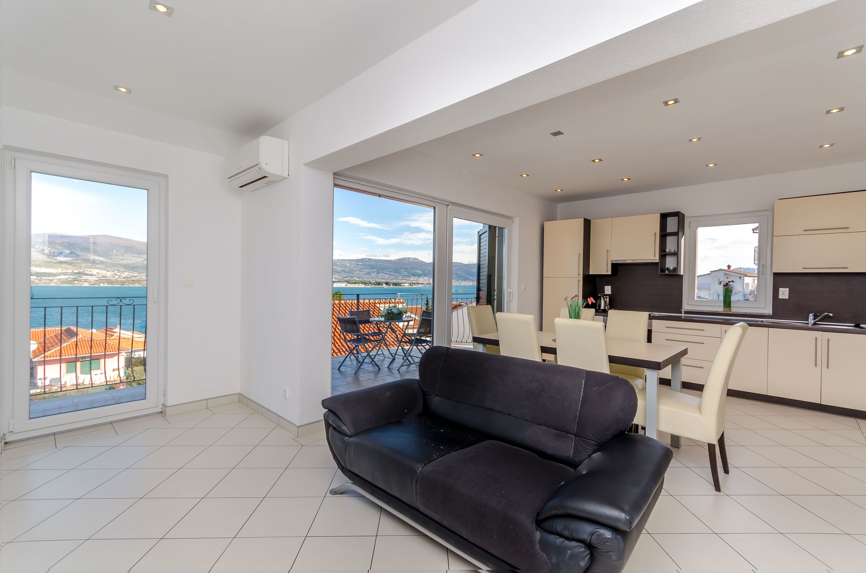 Apartments Mia 77371-A3