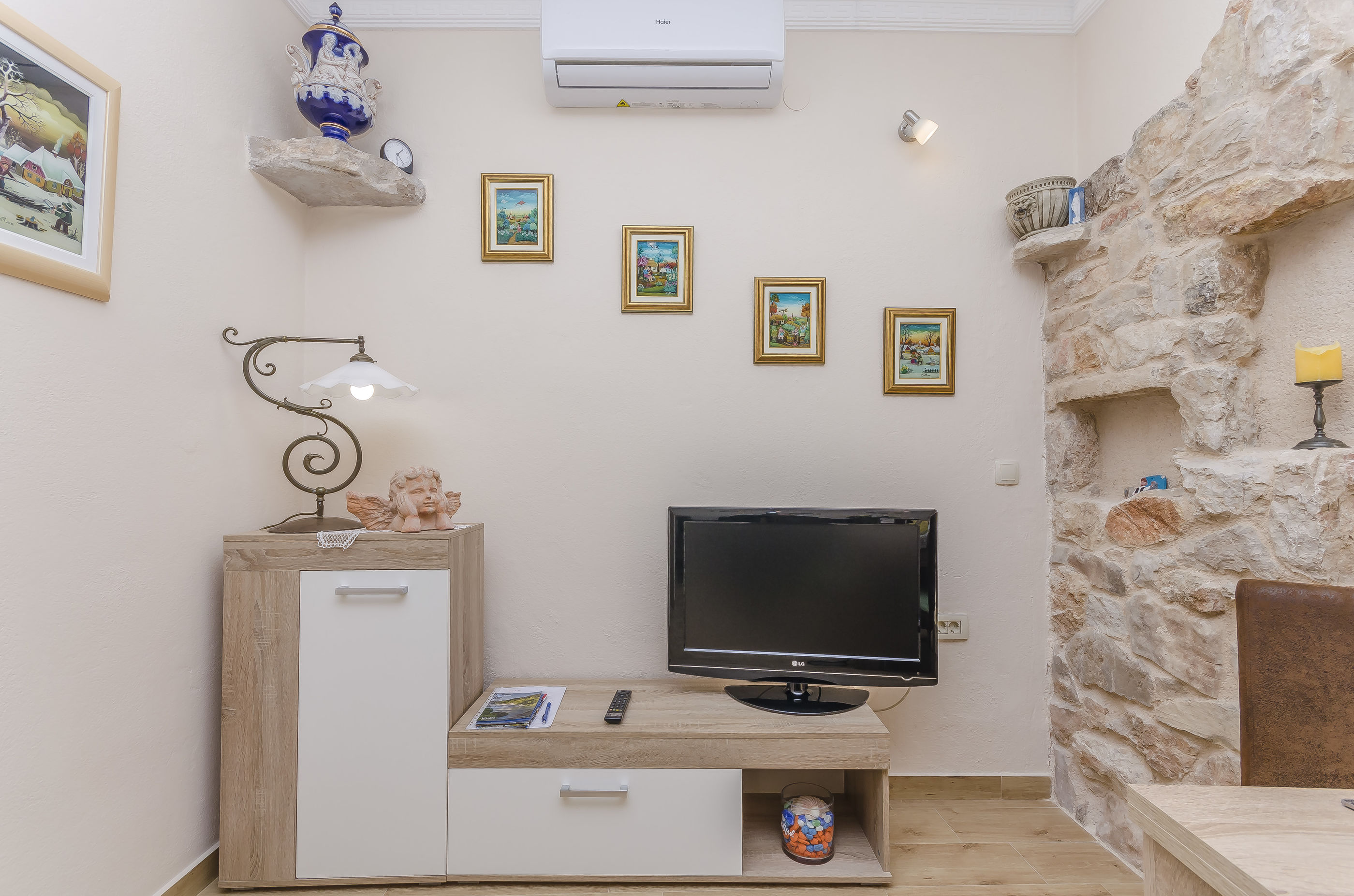 Apartment Mirella II 76932-A1