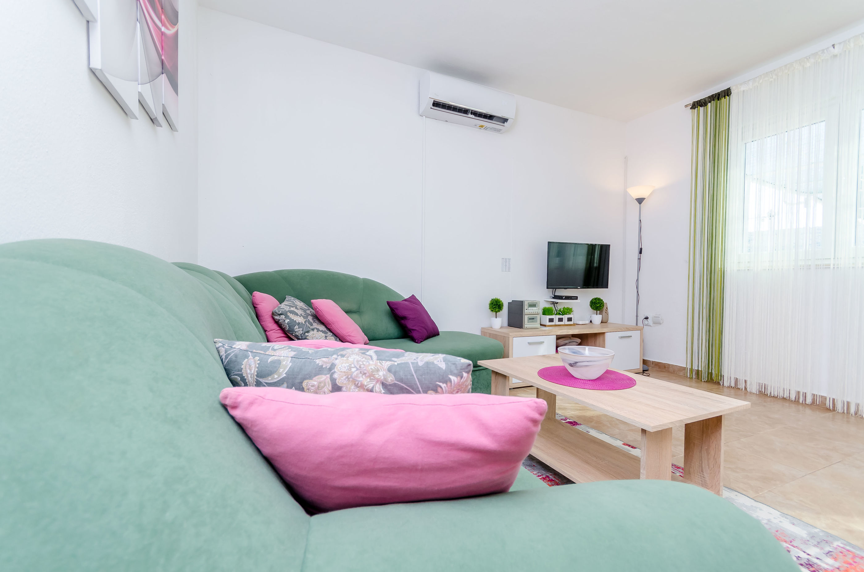 Apartment Snjezana 72001-A1