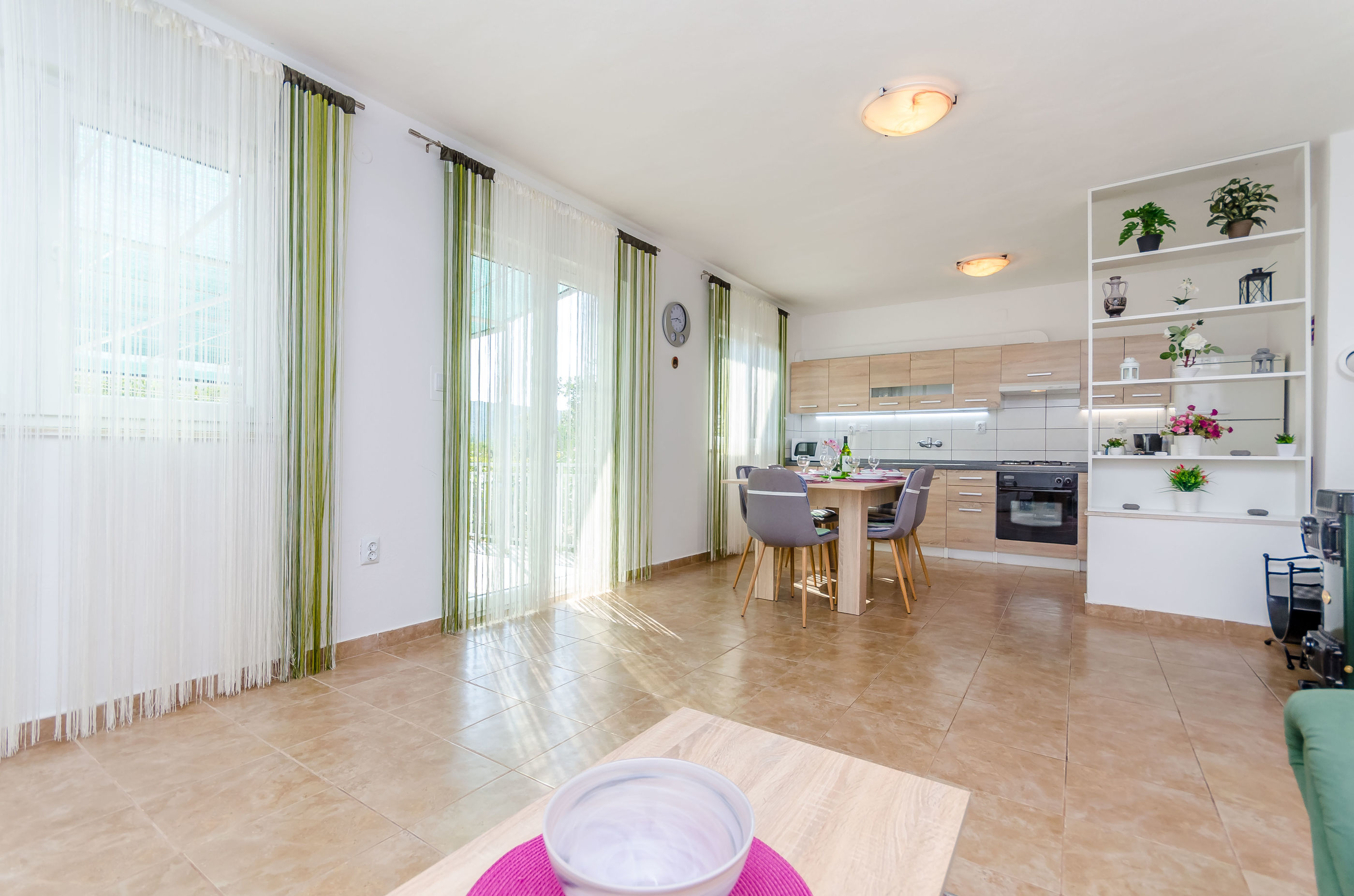 Apartment Snjezana 72001-A1