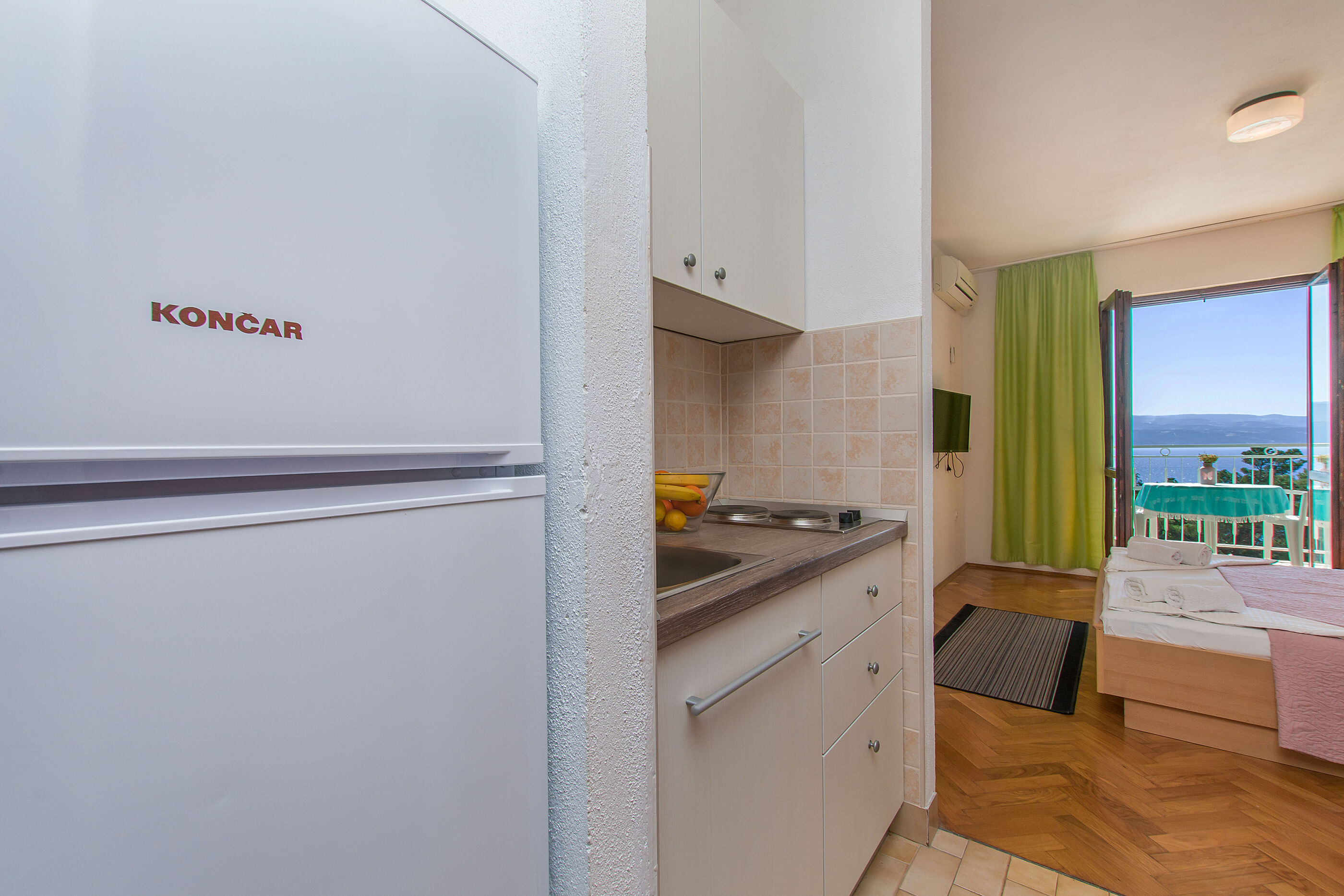 Apartments Maras 77701-A2
