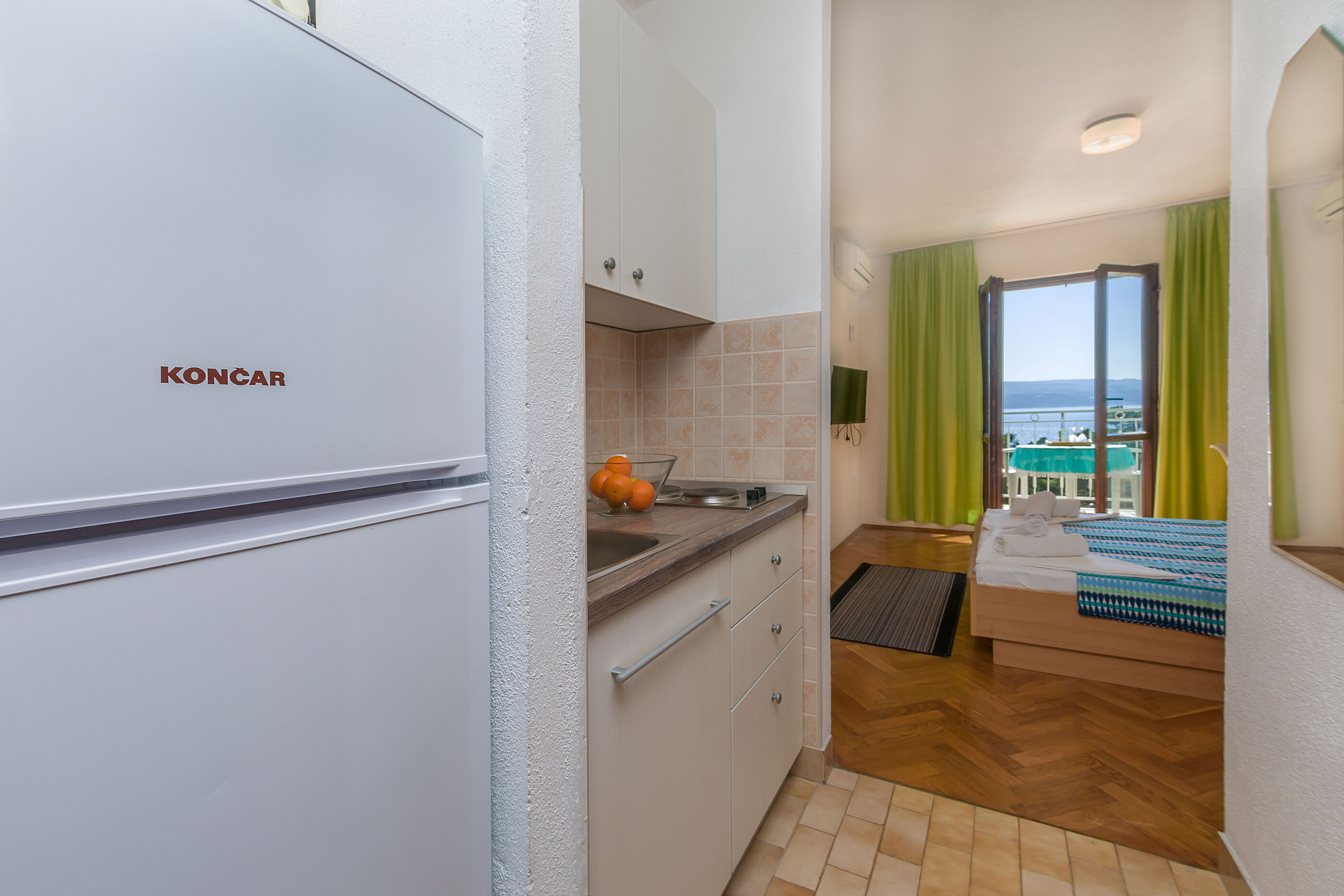 Apartments Maras 77701-A3