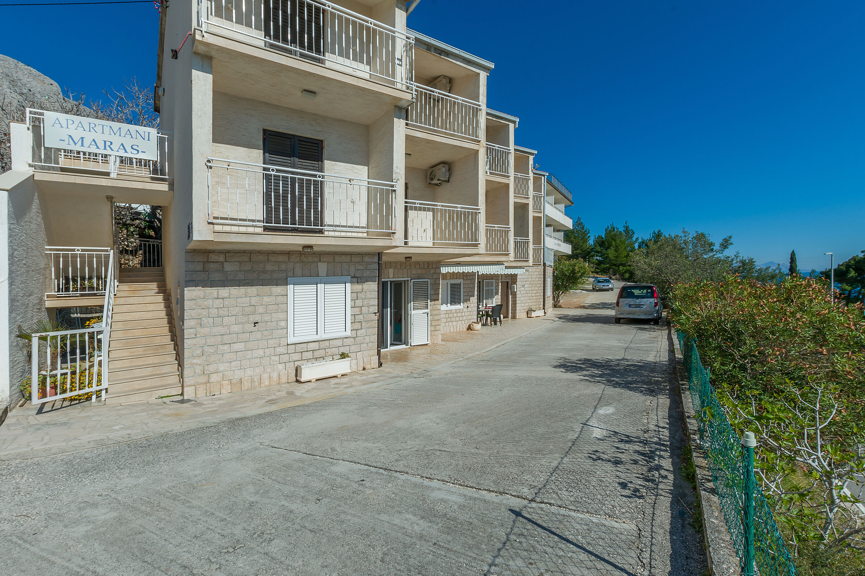 Apartments Maras 77701-A3