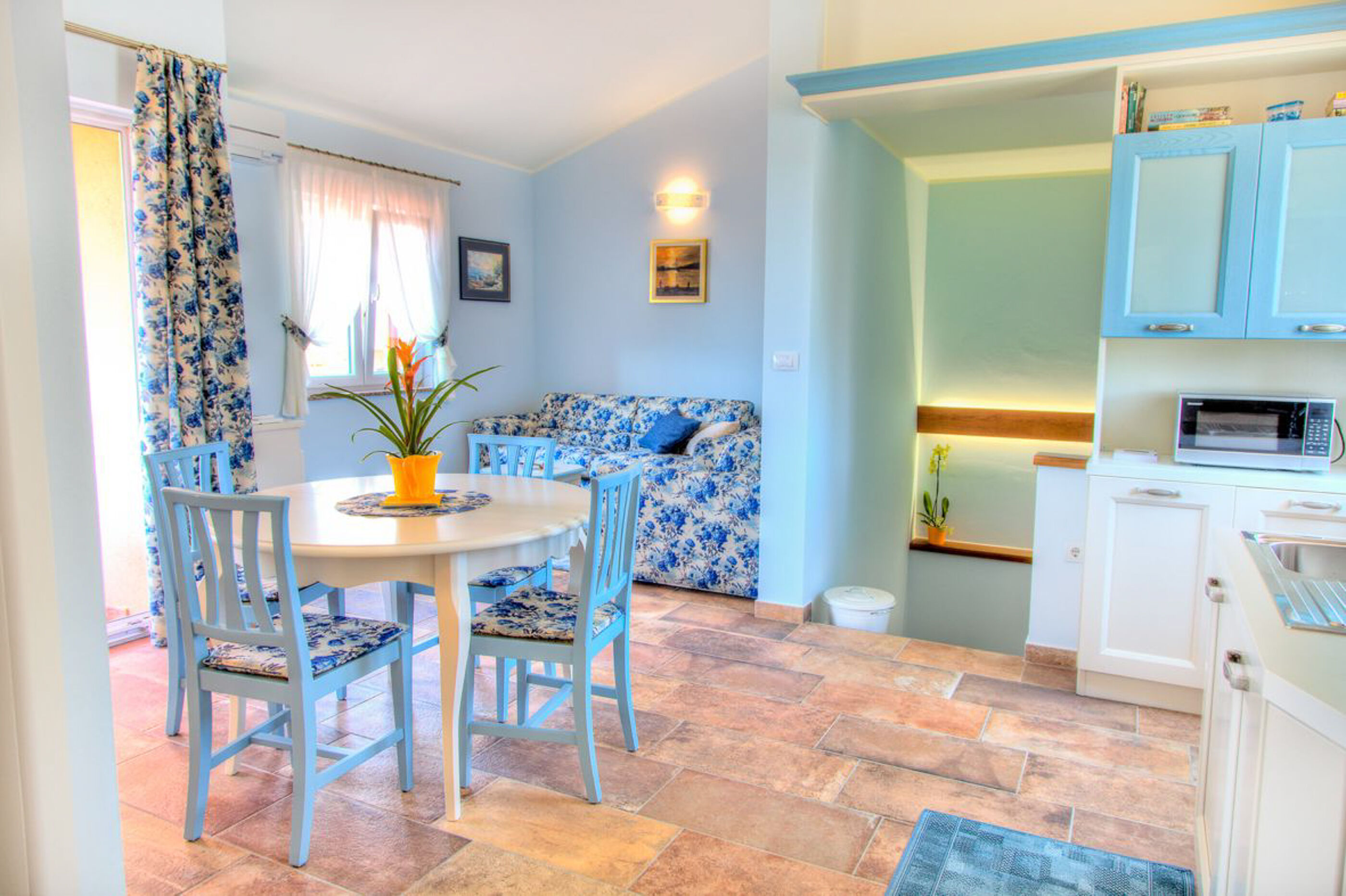 Apartments Petra near beach 70851-A2