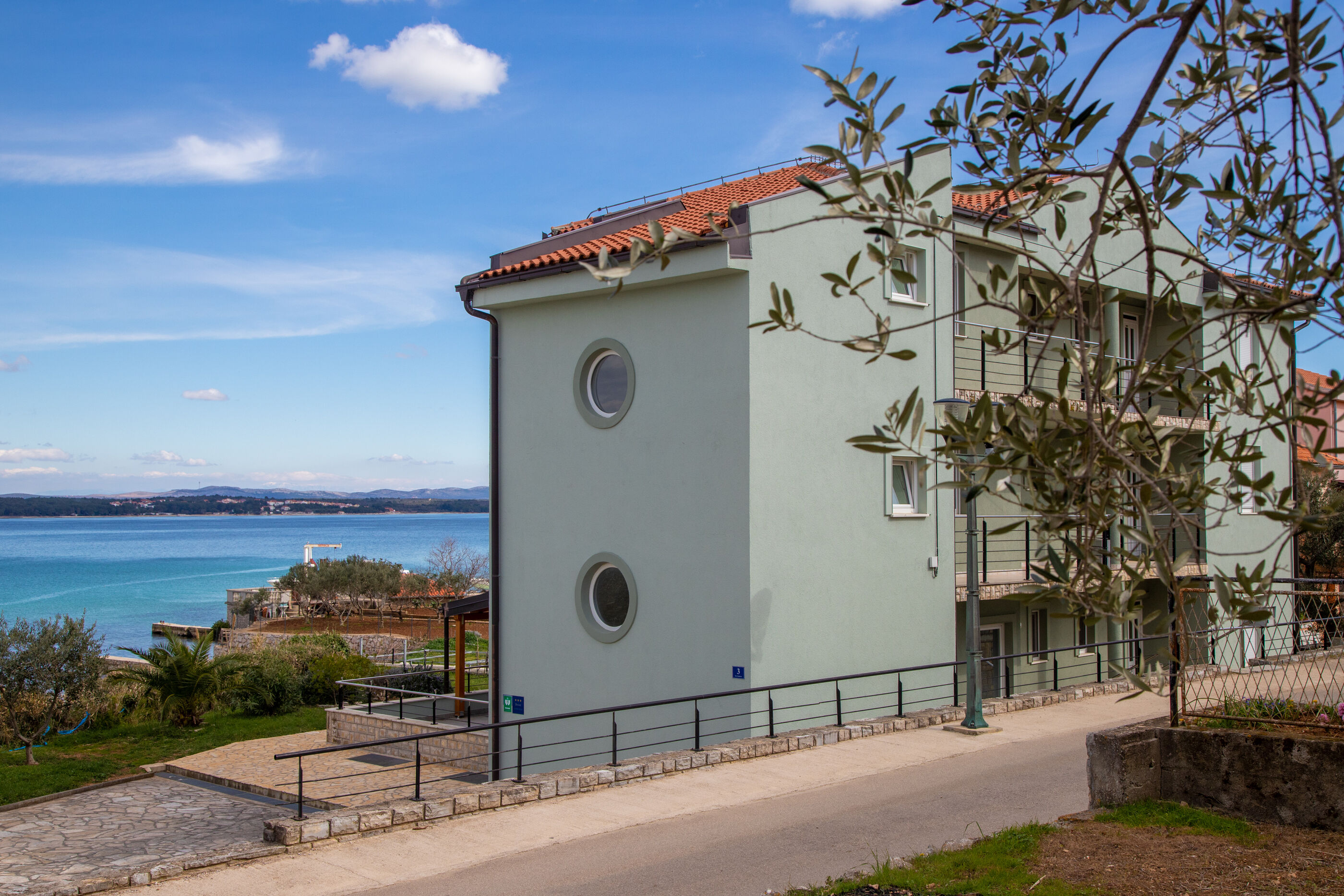 Apartments Vista 14665-A1
