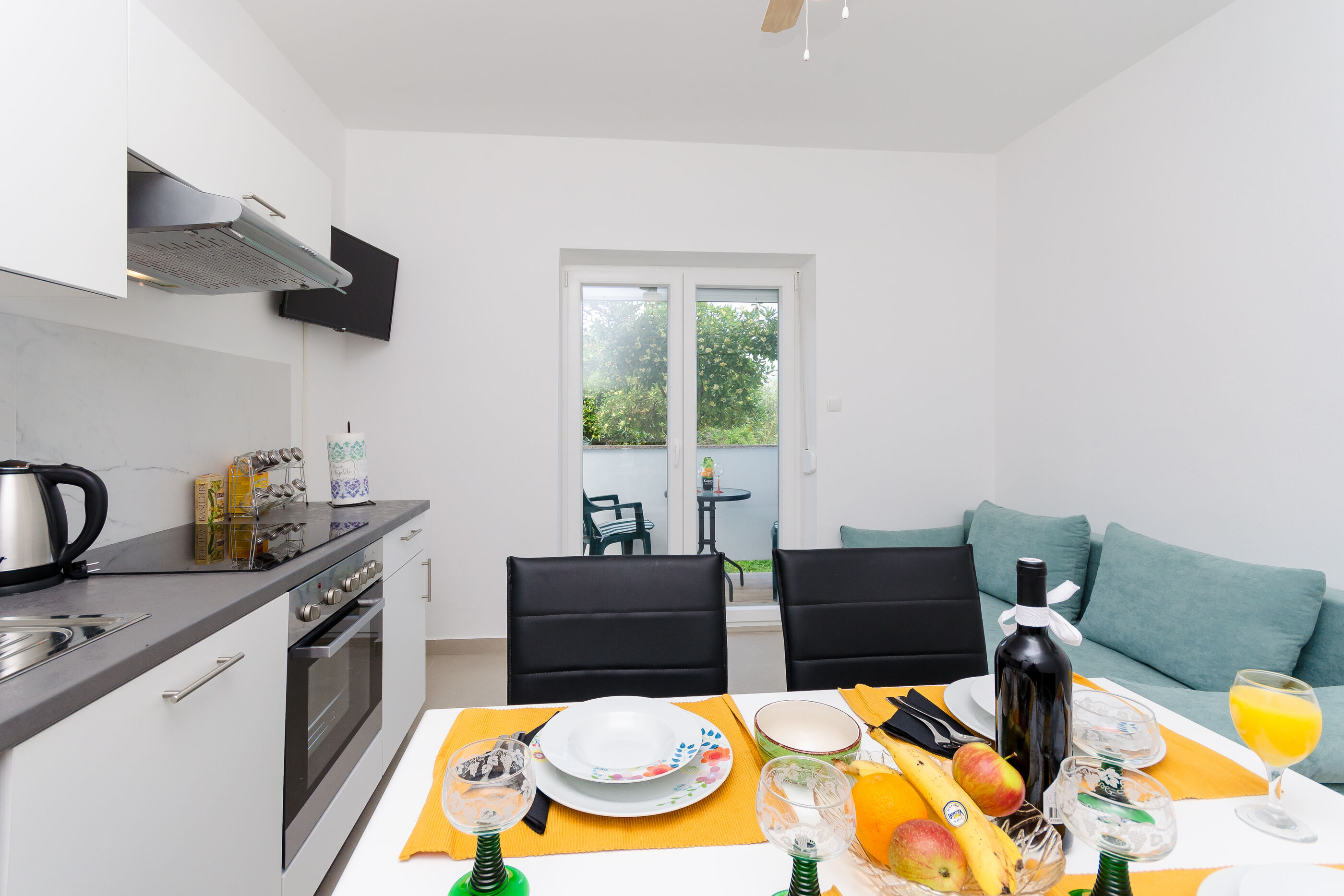 Apartments and Rooms Bianca 60492-A1