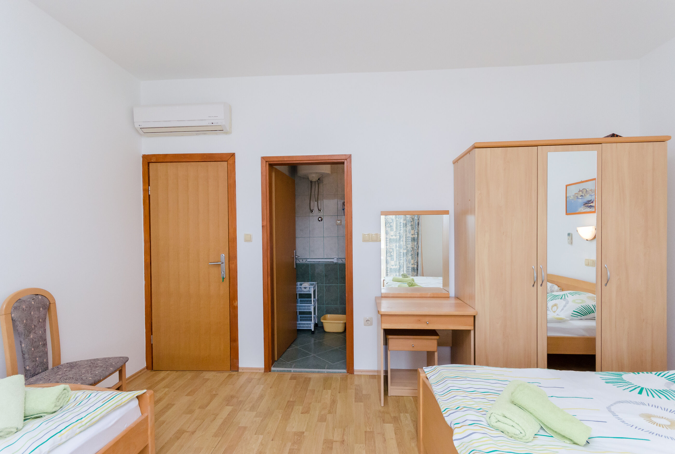 Apartments and Room Ljubica 87051-A1
