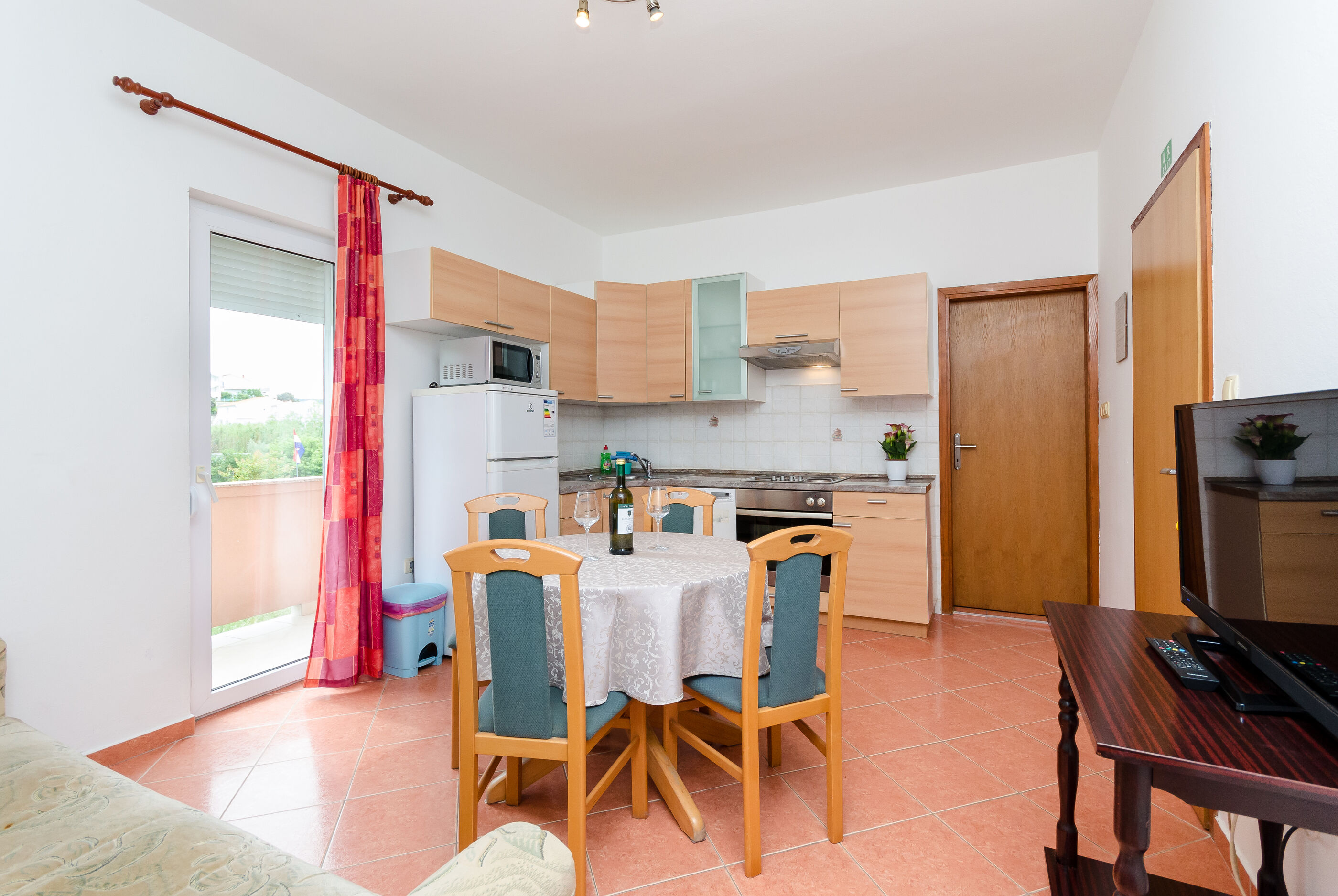 Apartments and Room Ljubica 87051-A2