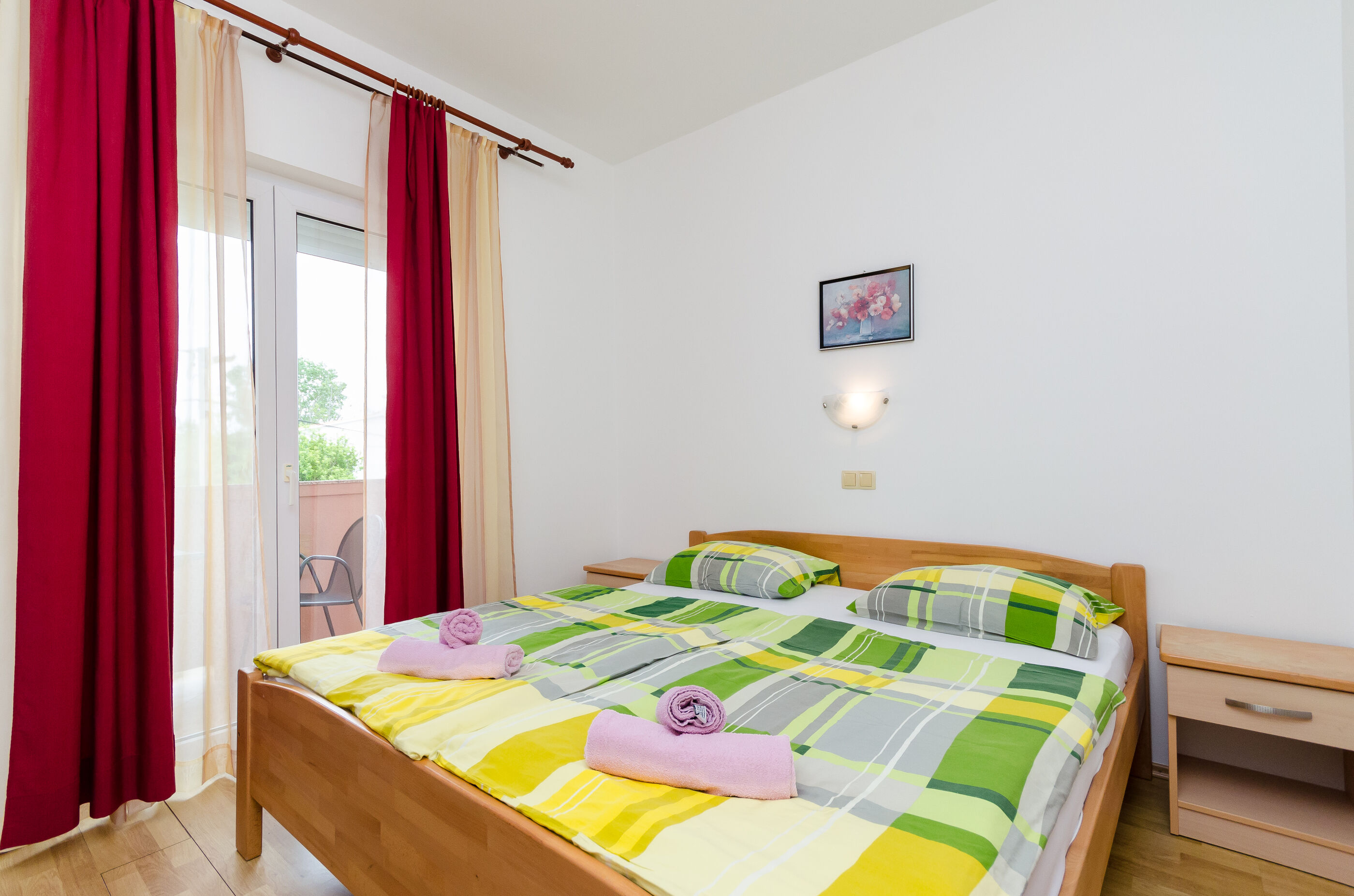 Apartments and Room Ljubica 87051-S1