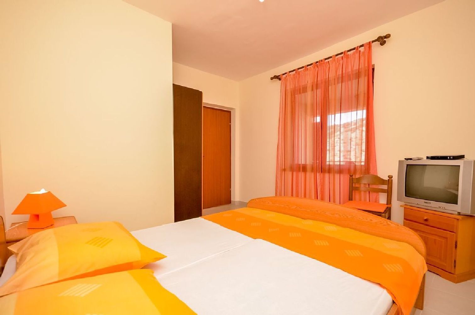 House Marica 32451-K1