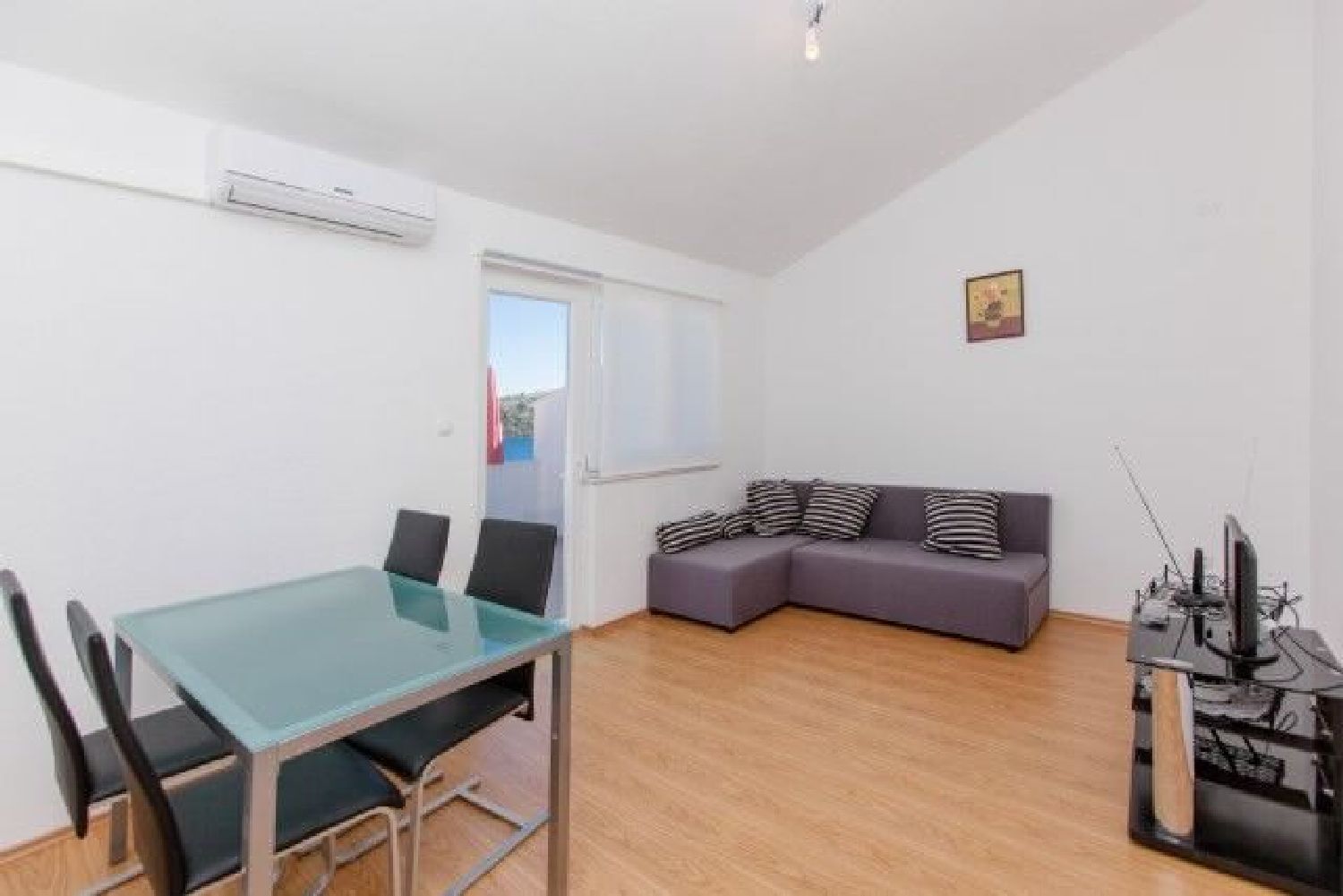 Apartments Ana 43561-A2