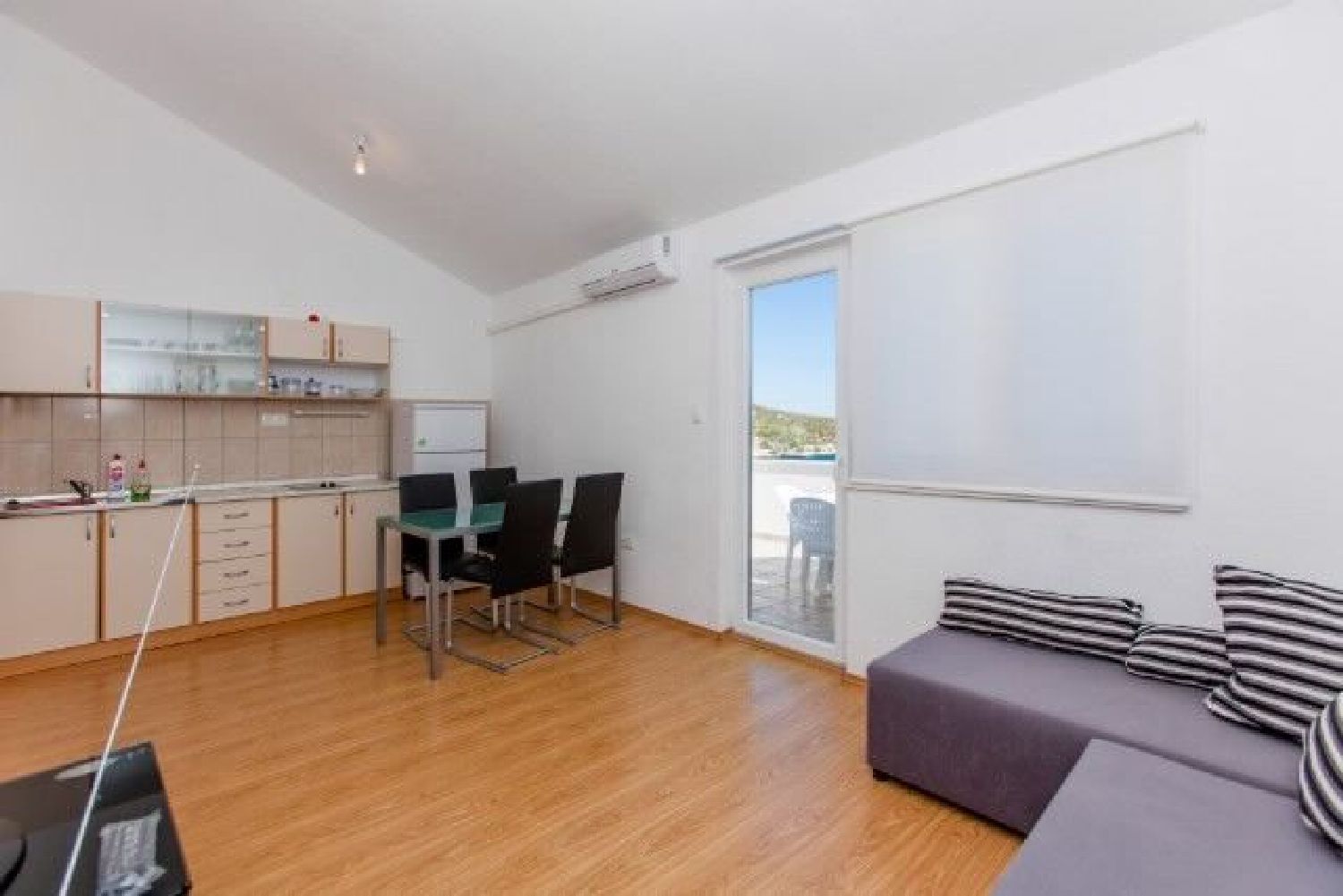 Apartments Ana 43561-A2