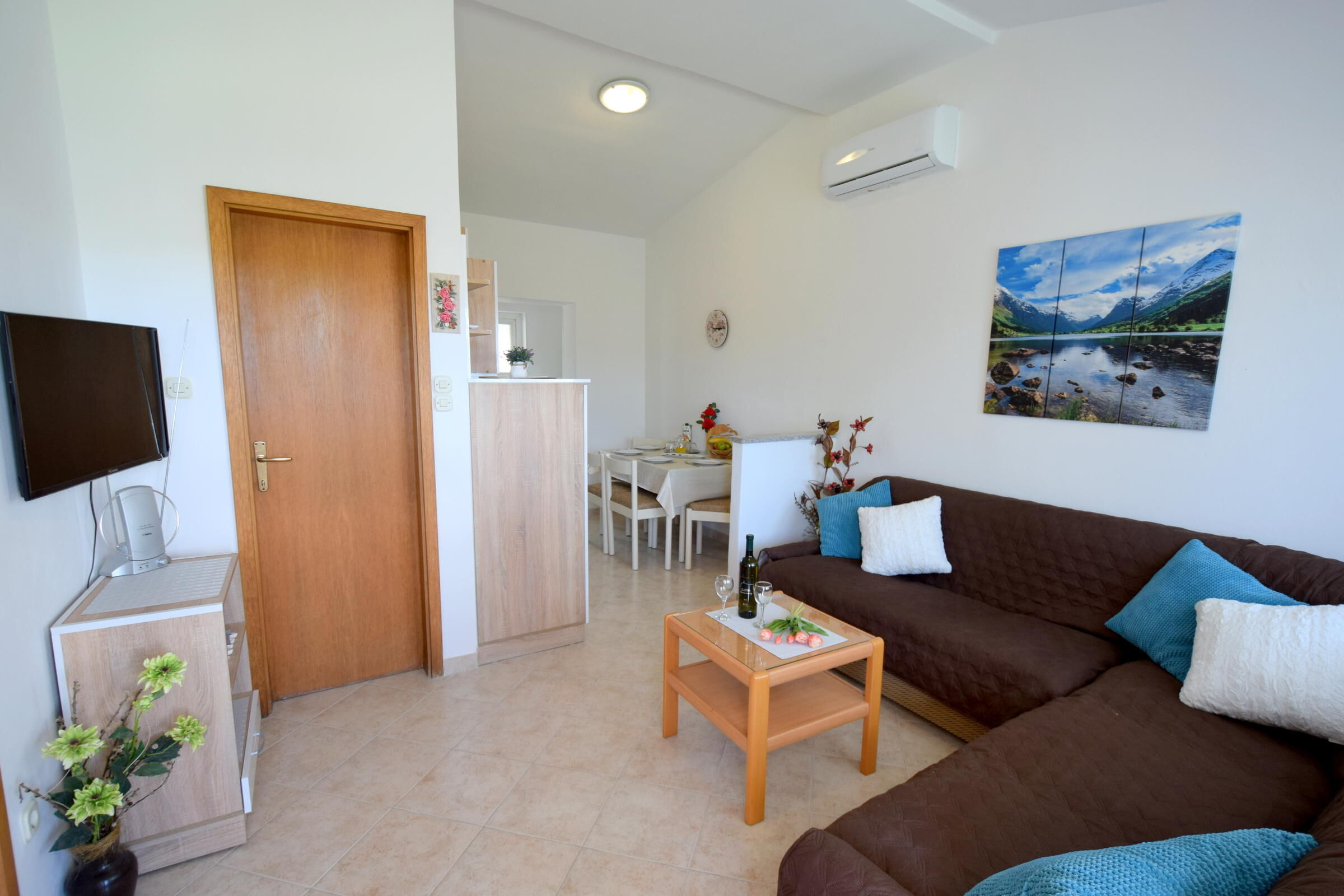 Apartments Ivan T 94092-A2