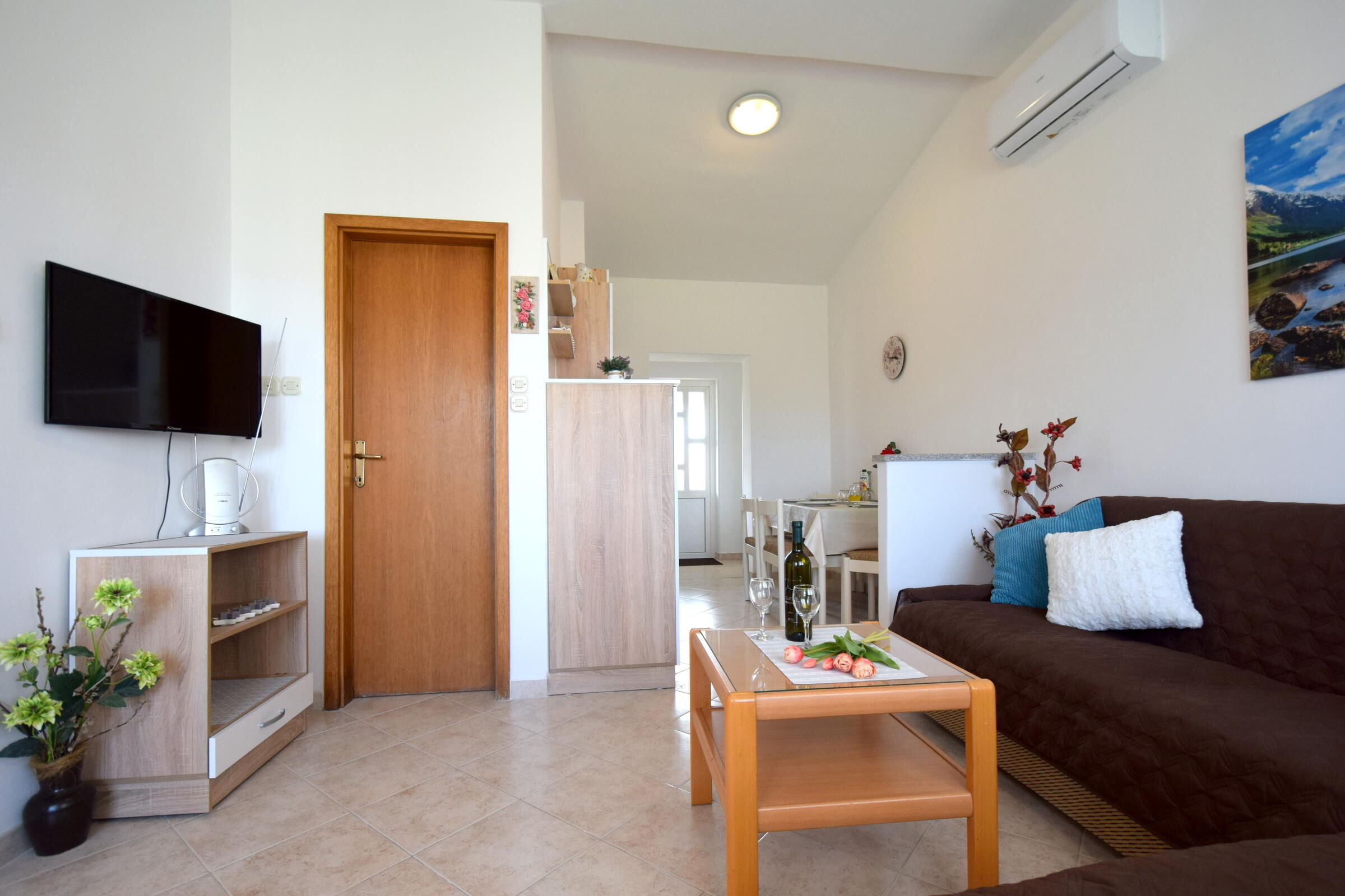 Apartments Ivan T 94092-A2