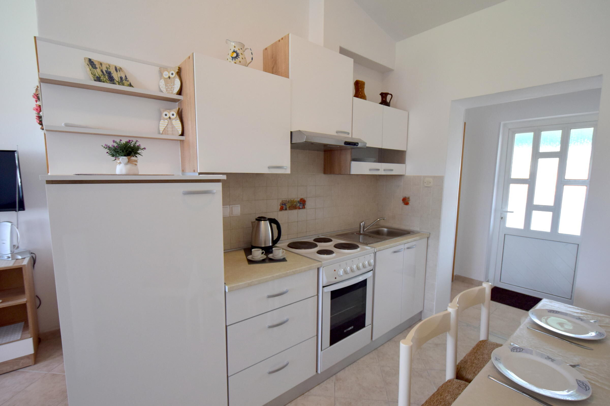 Apartments Ivan T 94092-A2