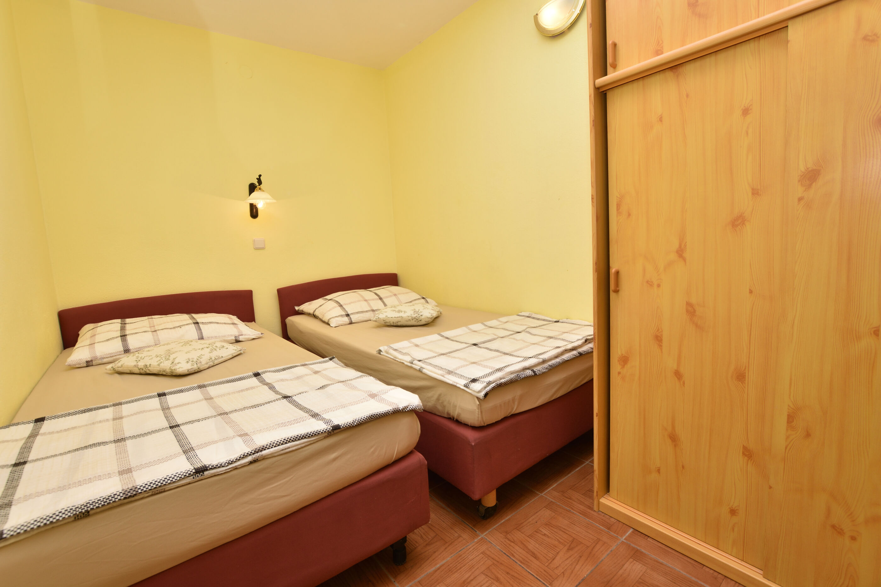 Apartments Jurkic 78001-A1