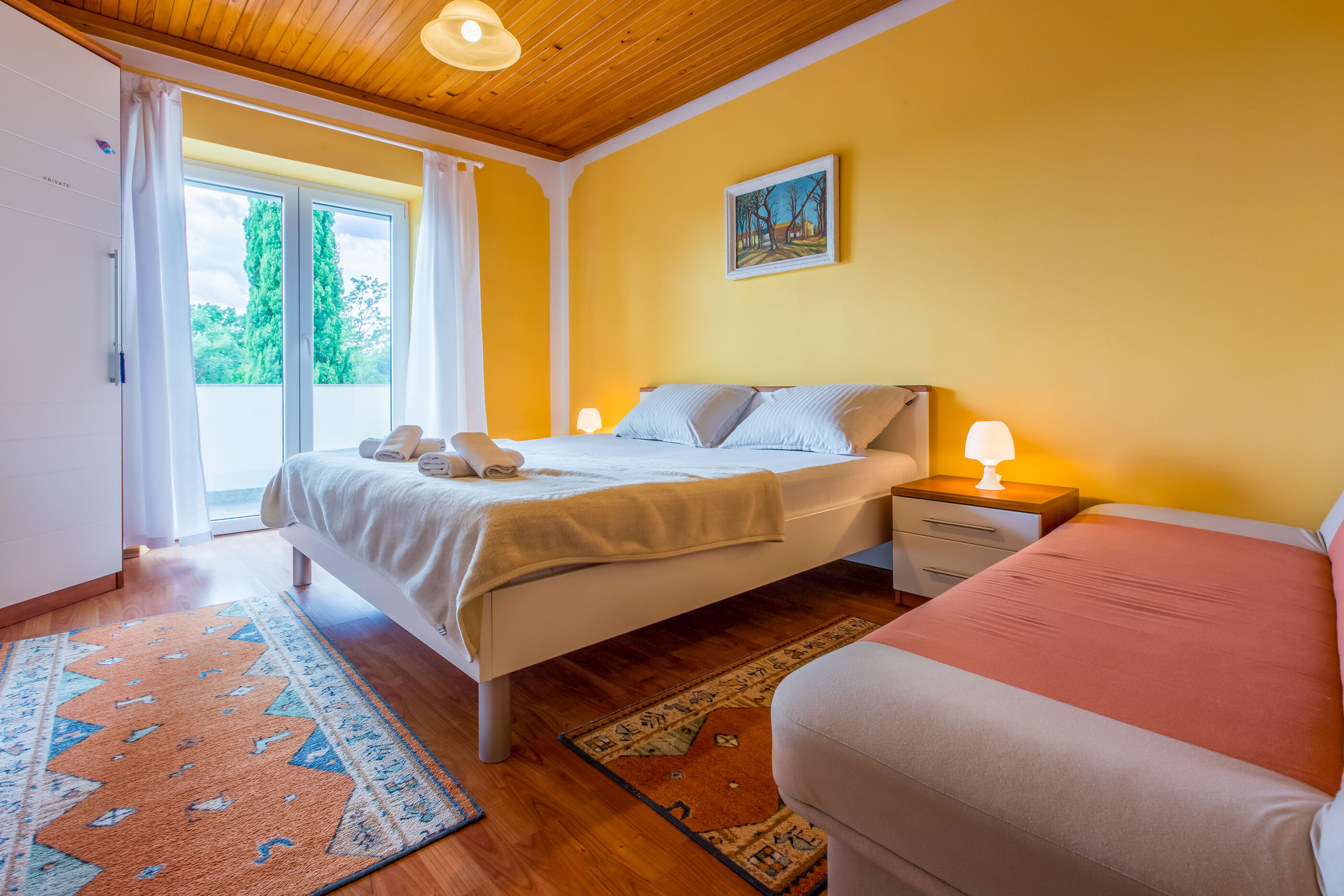 Apartments Dolloree 77961-A1