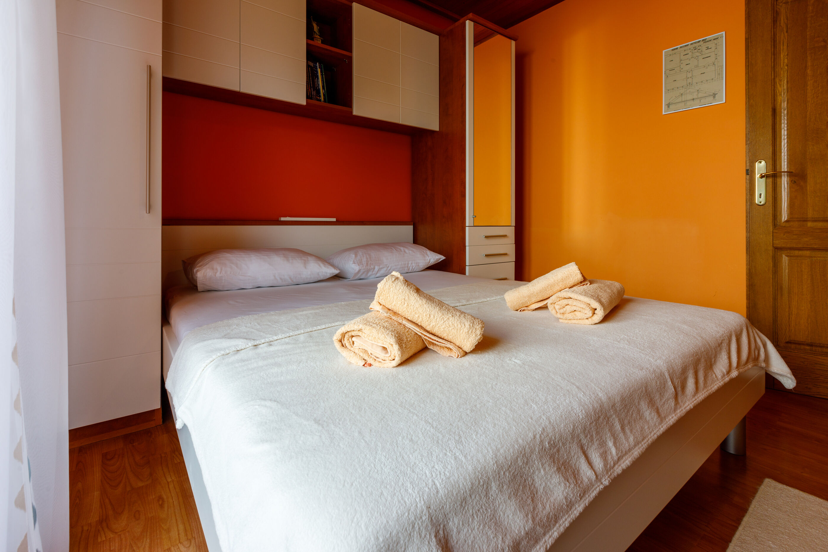 Apartments Dolloree 77961-A1