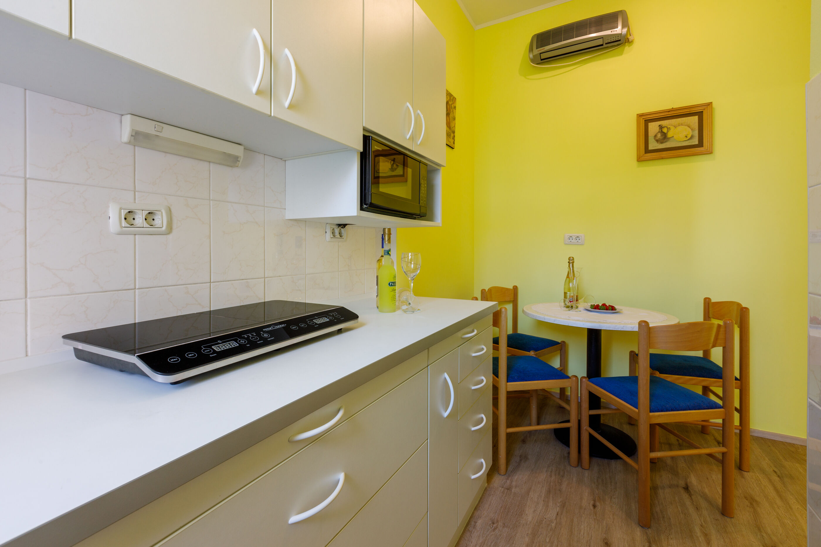 Apartments Seaside 77971-A2