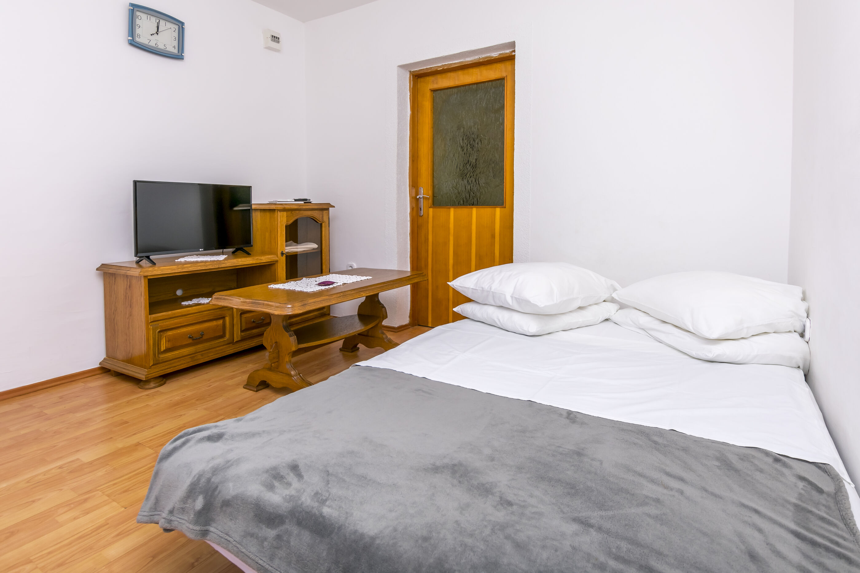 Apartments IvaT 71181-A1