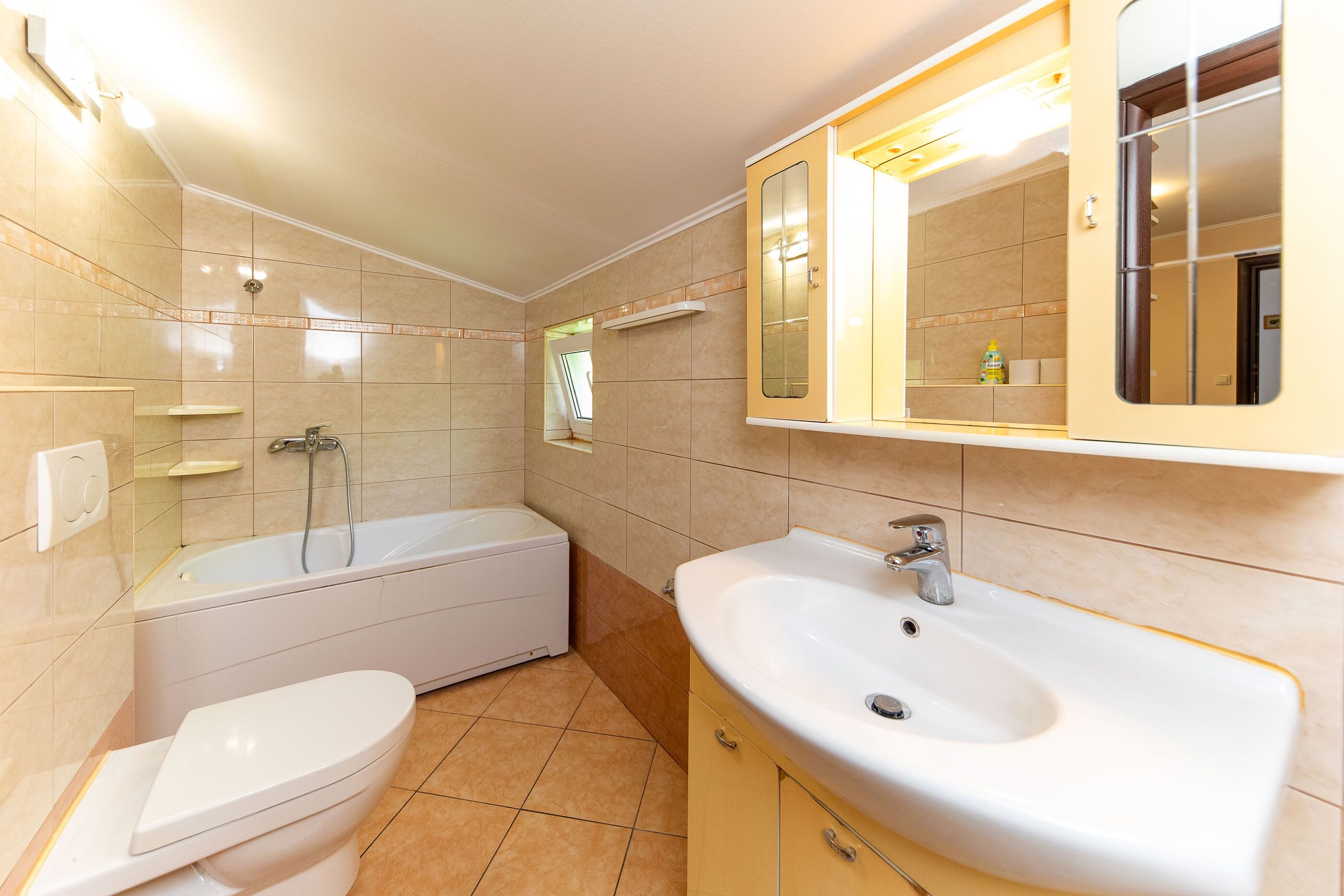 Apartments Artan 62401-A6