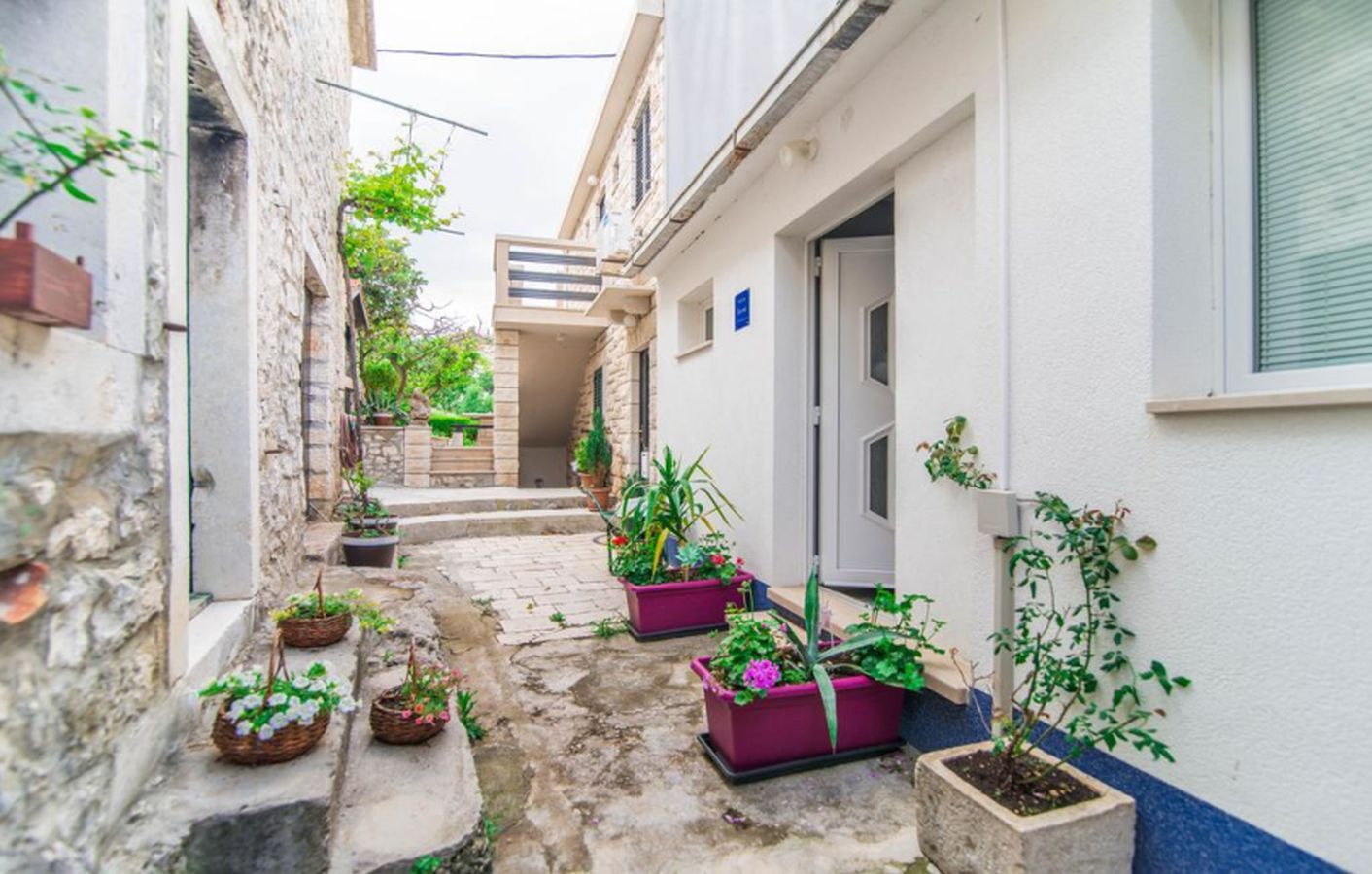 Apartment Ina 12911-A1