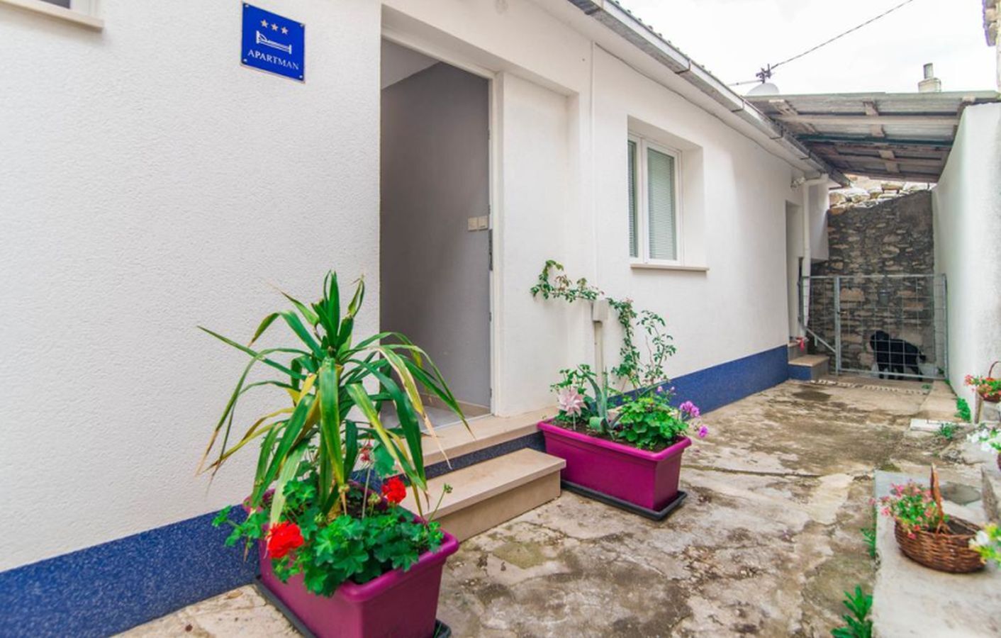 Apartment Ina 12911-A1