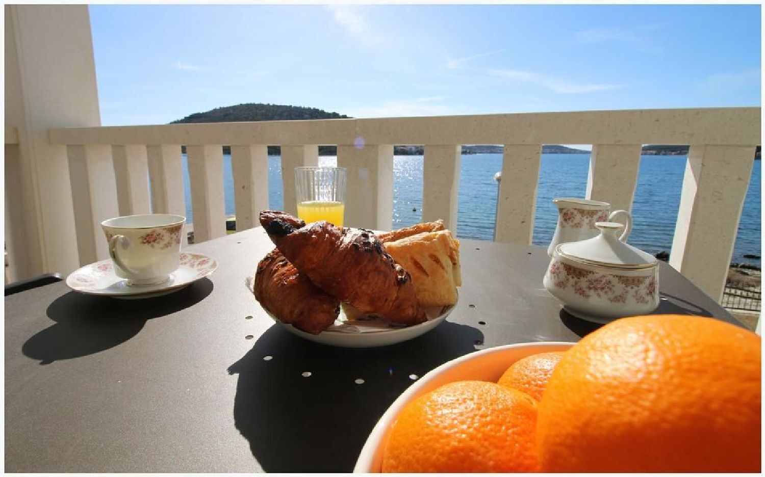 Apartments Villa J i M by the sea 64461-A2