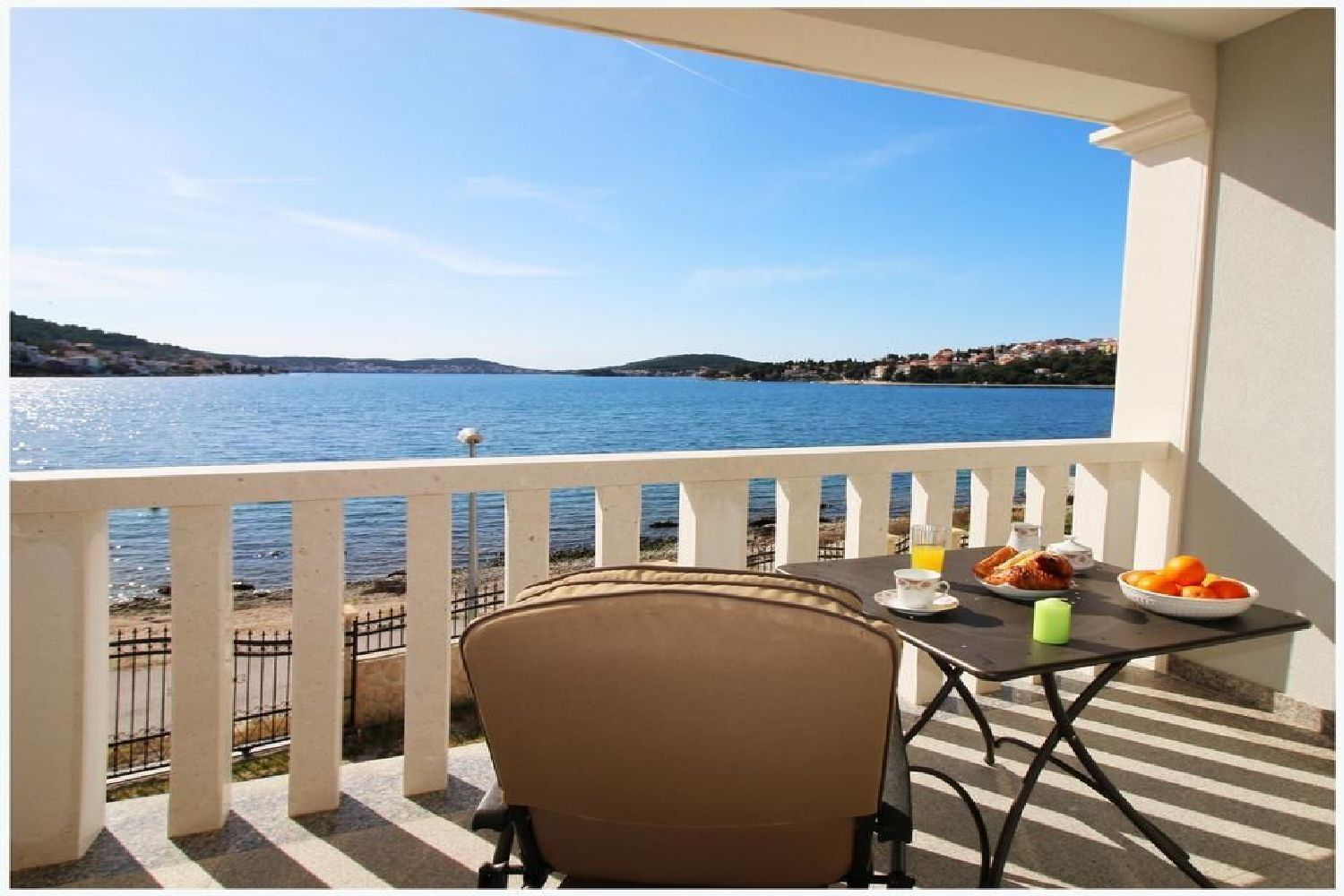 Apartments Villa J i M by the sea 64461-A2