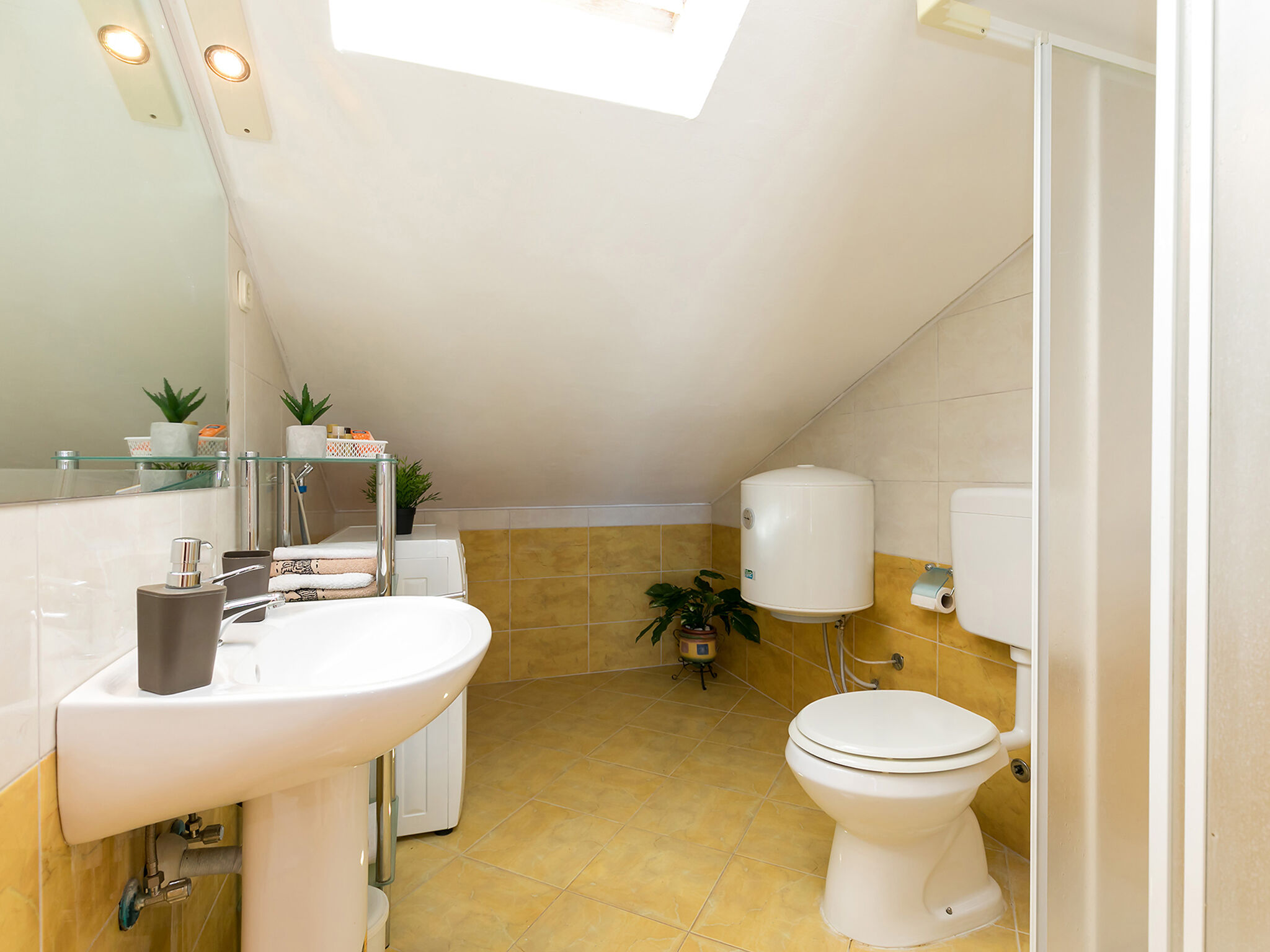 Apartment Labinjan 72831-A1