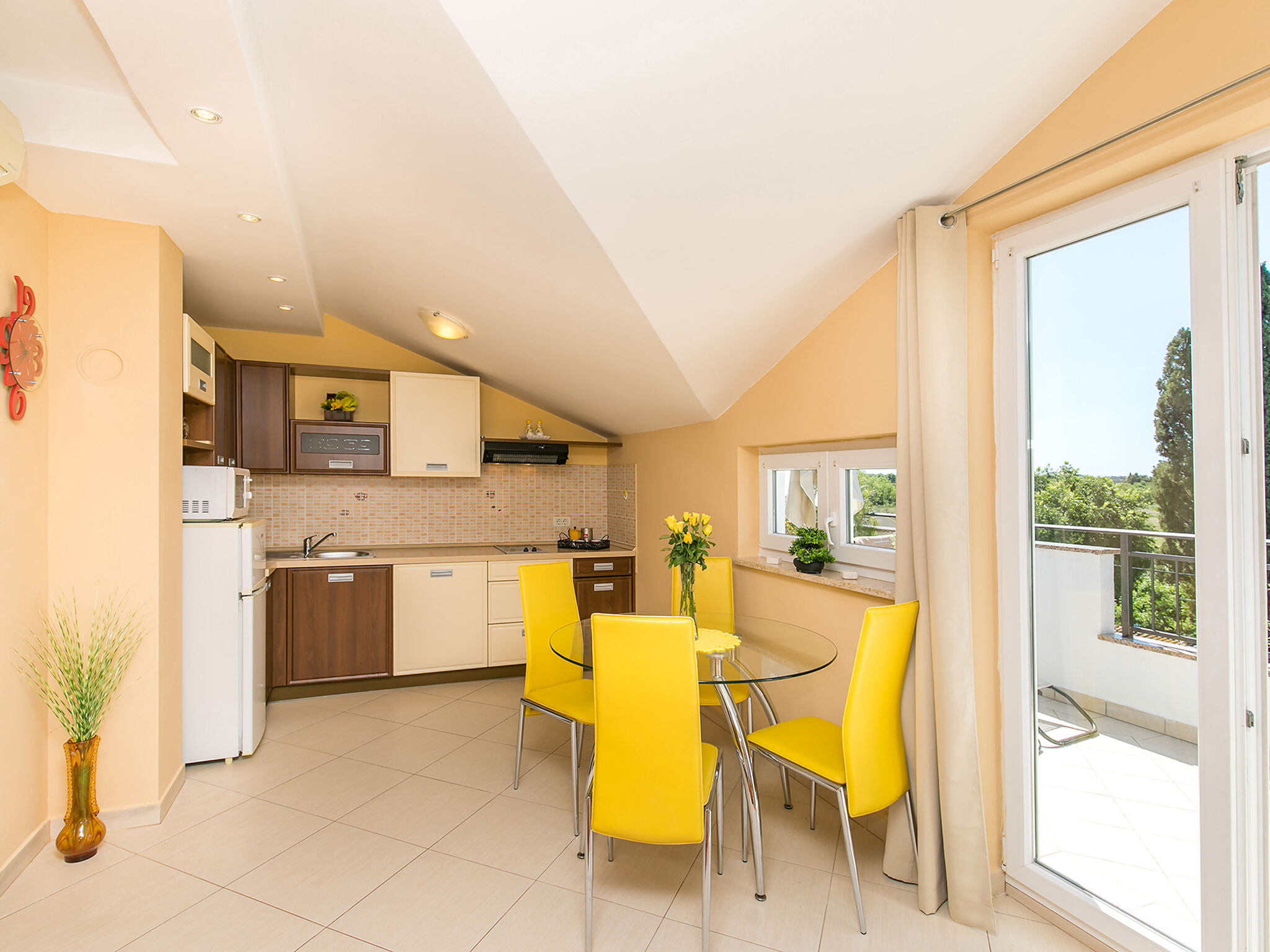 Apartment Labinjan 72831-A1