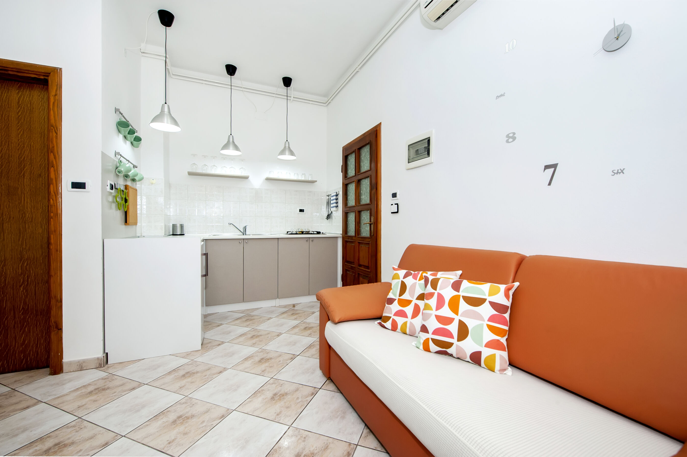 Apartments Milan 75651-A3