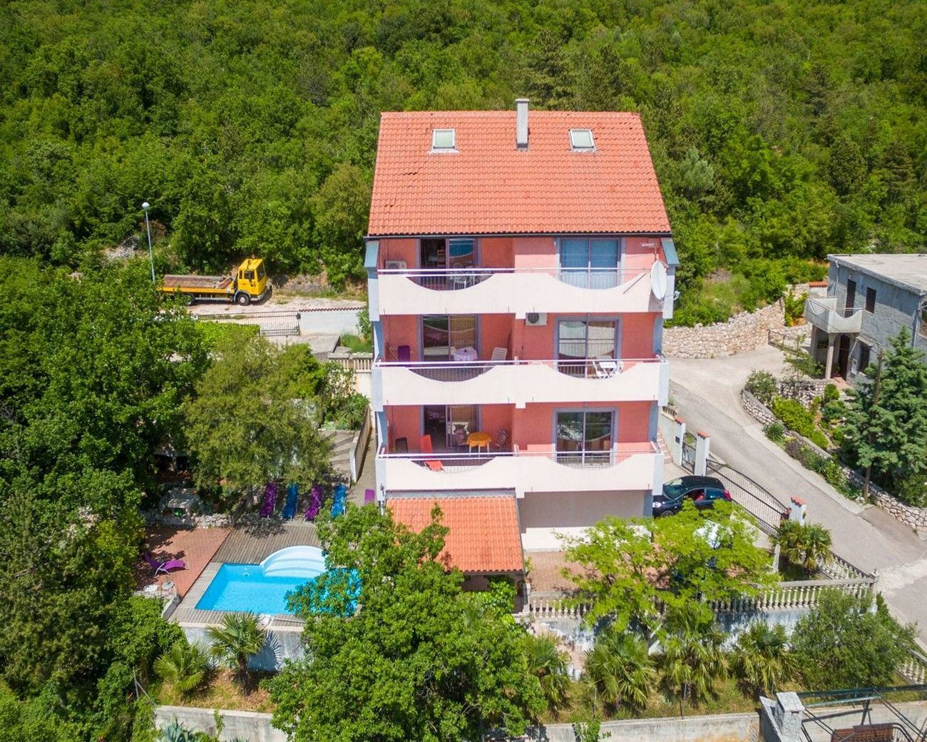 Apartments Djusi 66111-A3